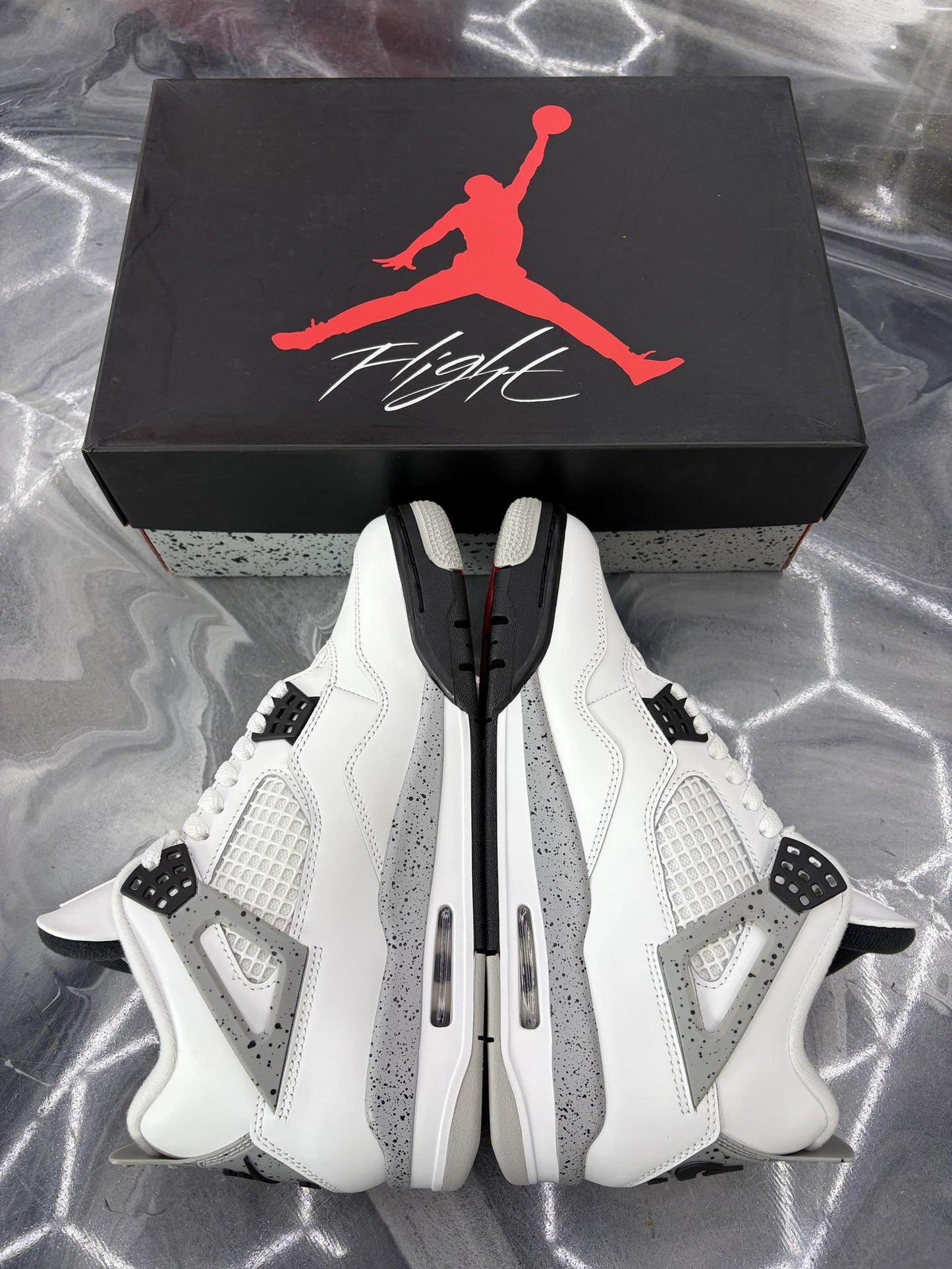 Jordan 4 "White Cement" Used Size 8.5