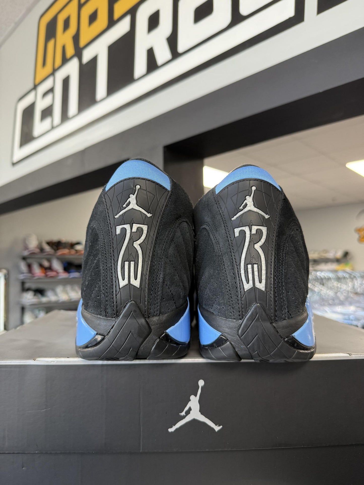 Jordan 14 "University Blue" Used Size 13