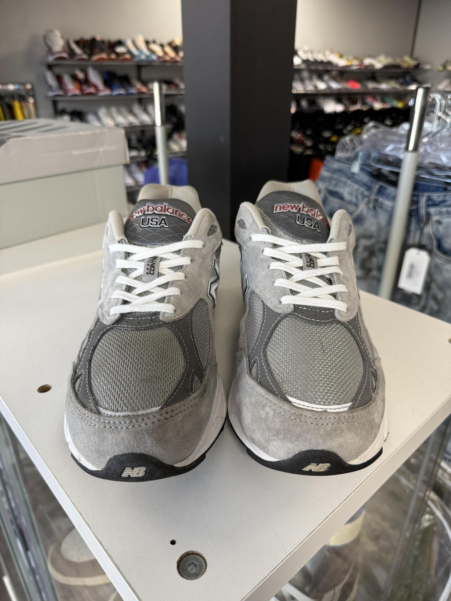 New Balance 990 "Grey White" Used Size 10