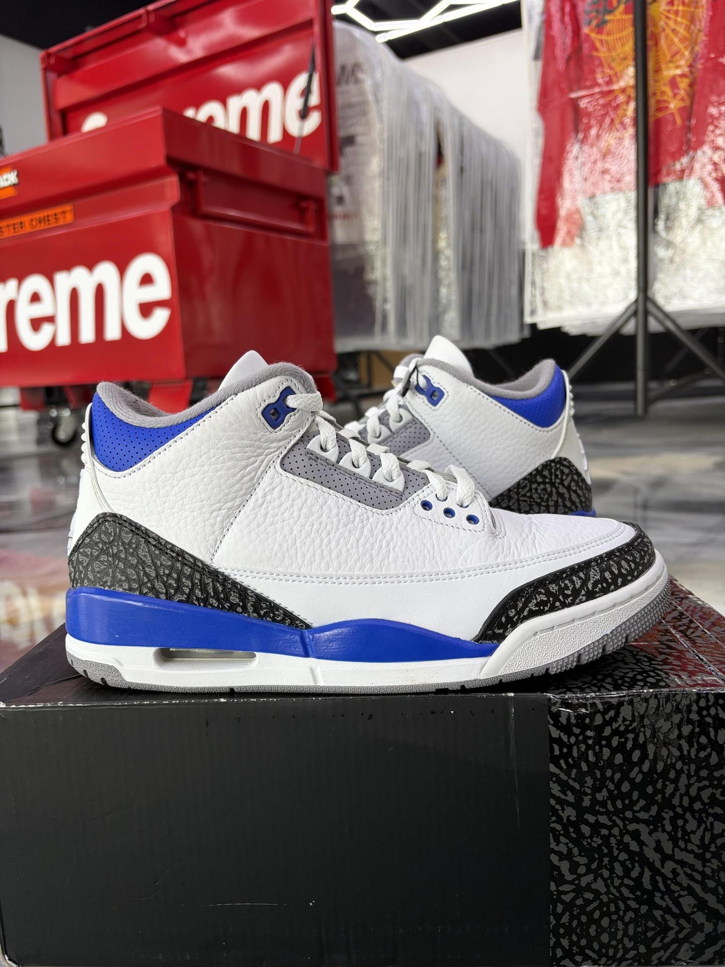 Jordan 3 "Racer Blue" Used Size 8