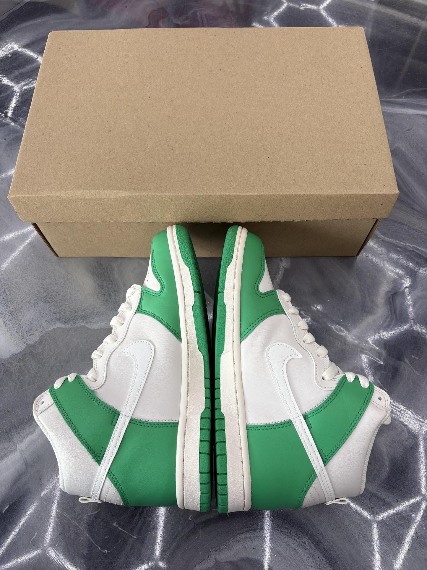 Nike Dunk High "Phantom Stadium Green" Used Size 5.5Y/7W
