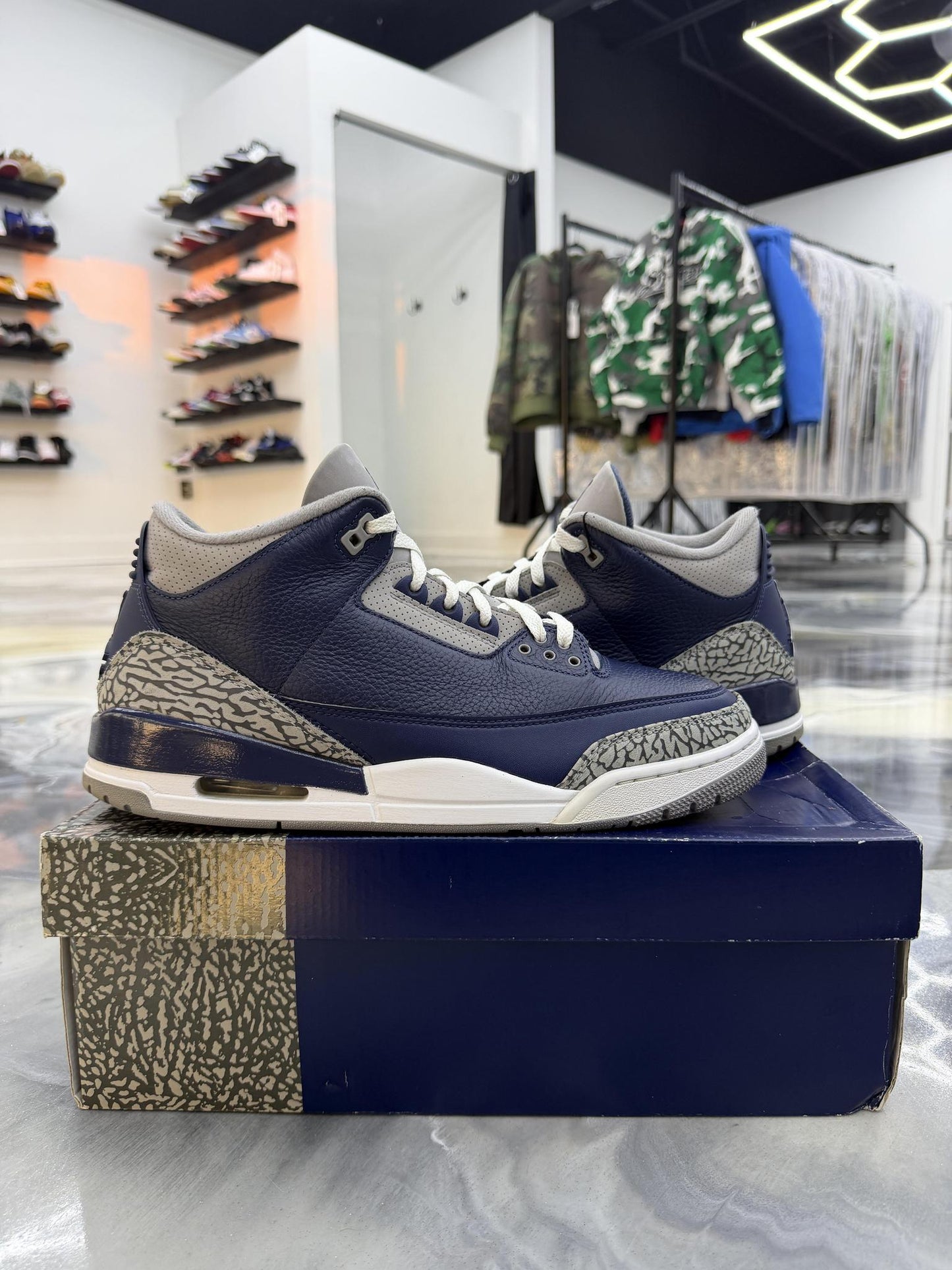 Jordan 3 Georgetown Used Size 11.5