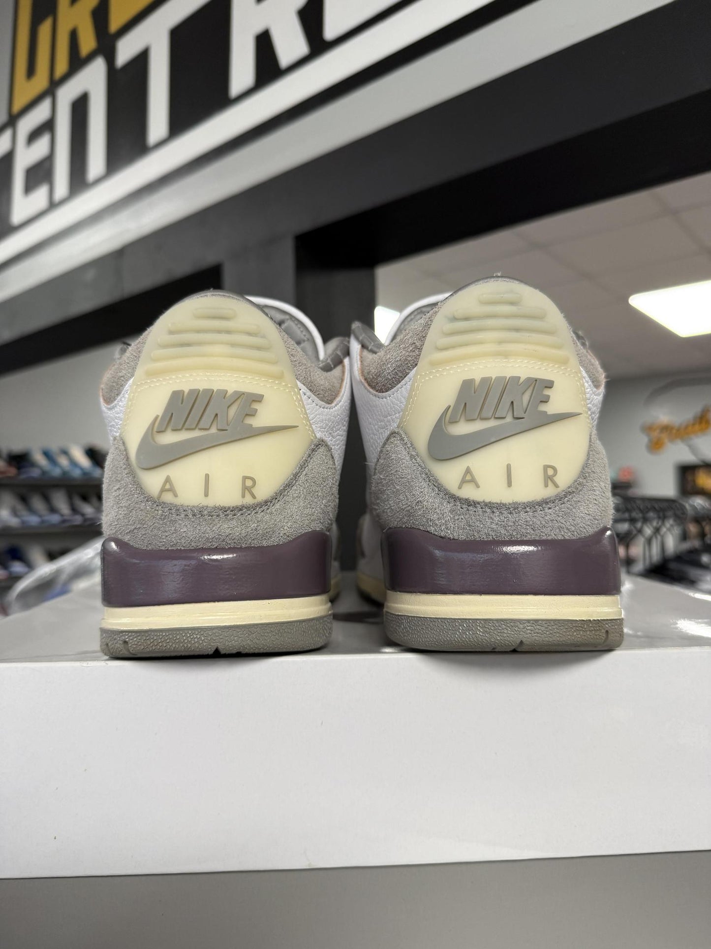 Jordan 3 A Ma Maniere "White" Used Size 13