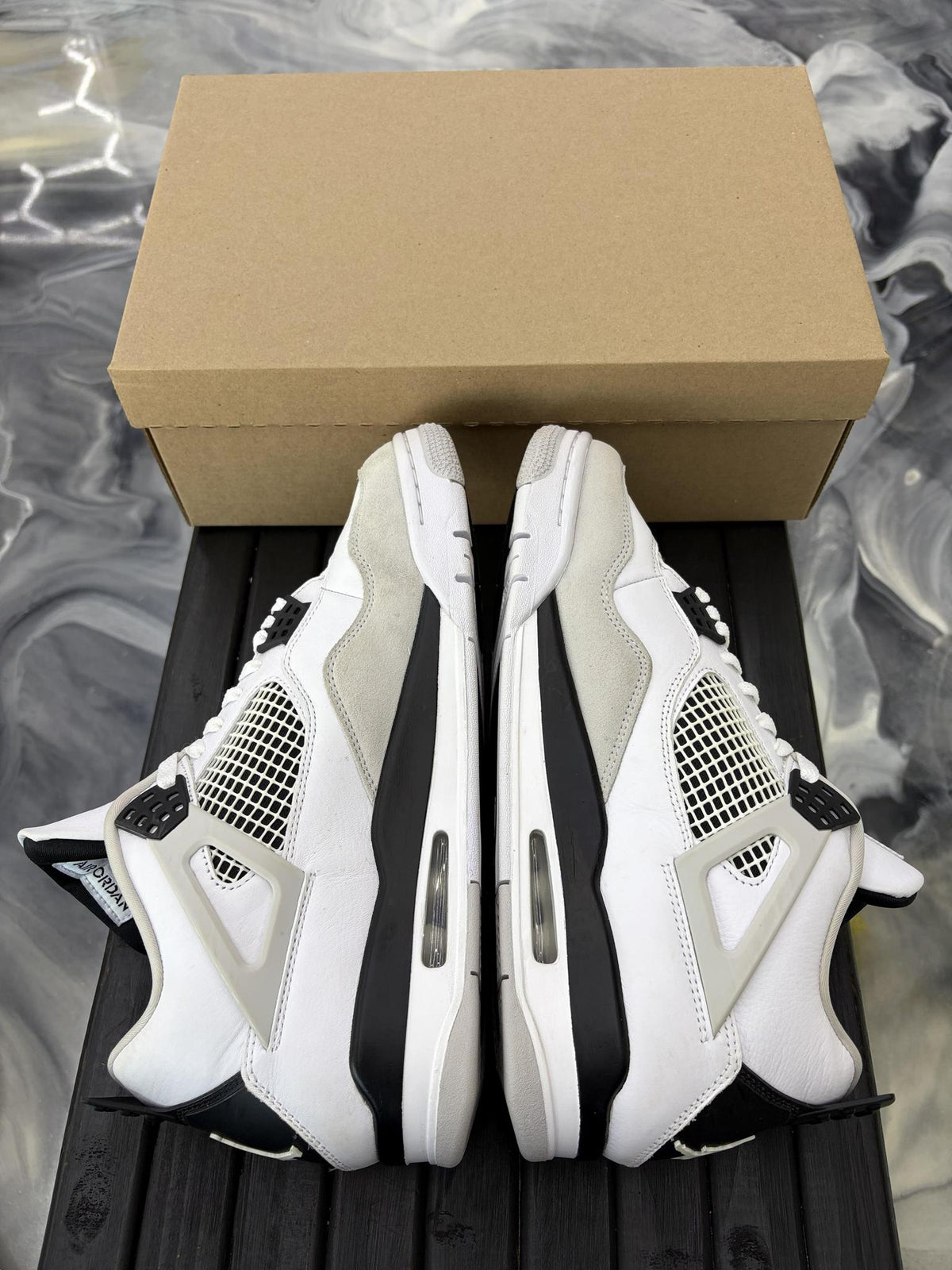 Jordan 4 "Military Black" Used Size 11.5