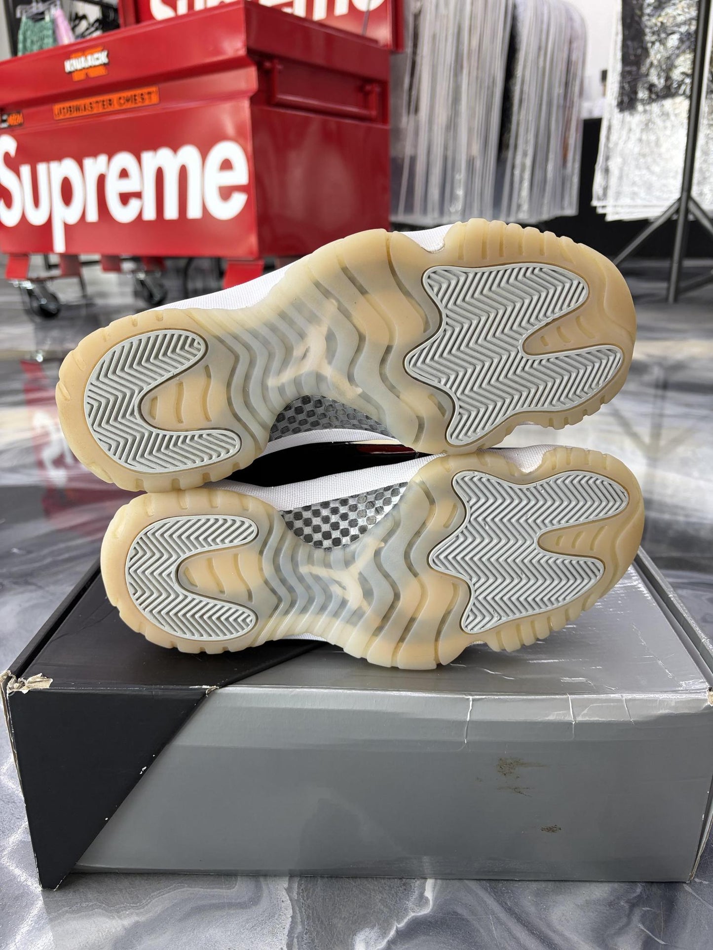 Jordan 11 "Jubilee" Used Size 8