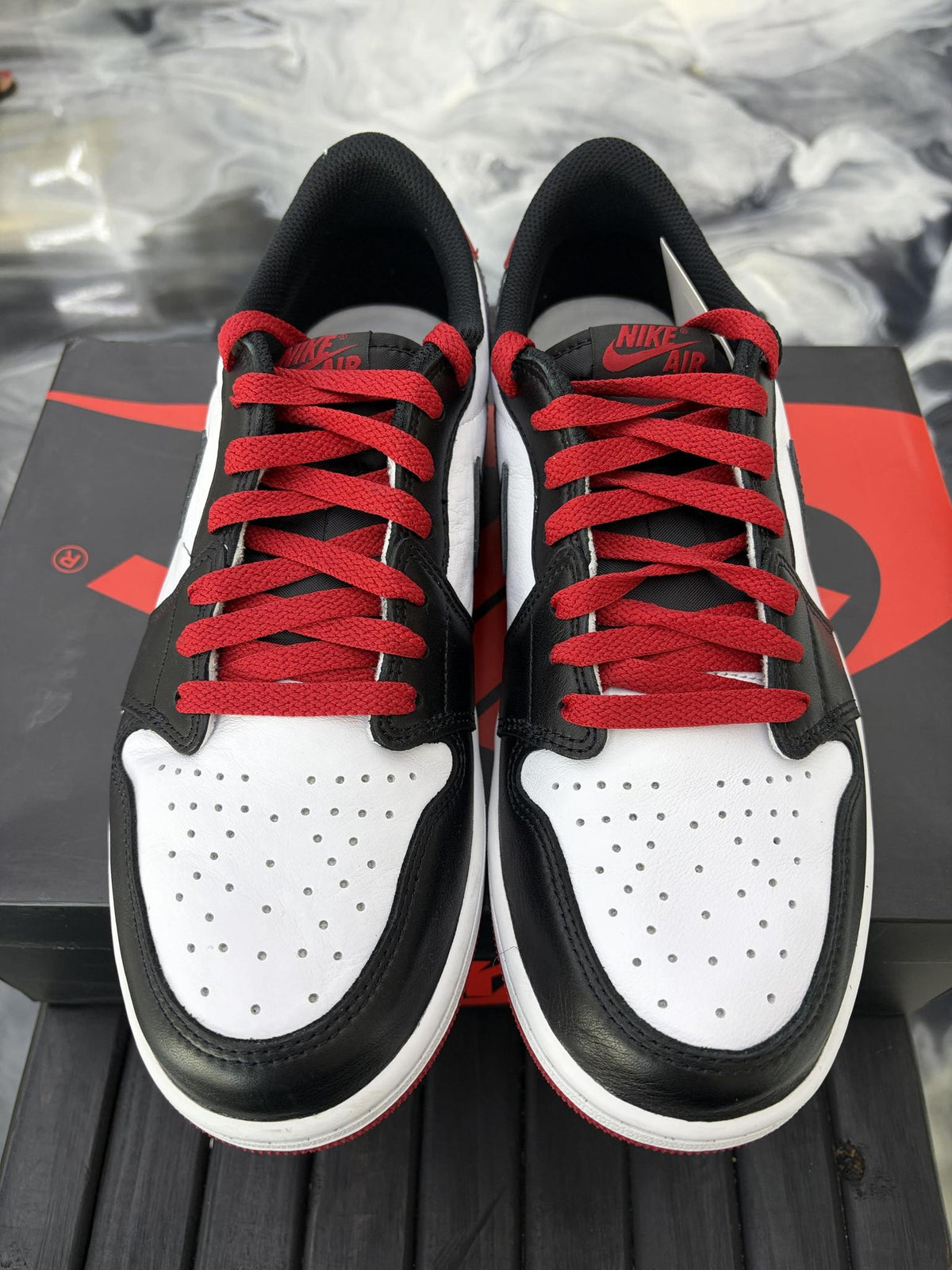 Jordan 1 Low "Black Toe" Used Size 10.5