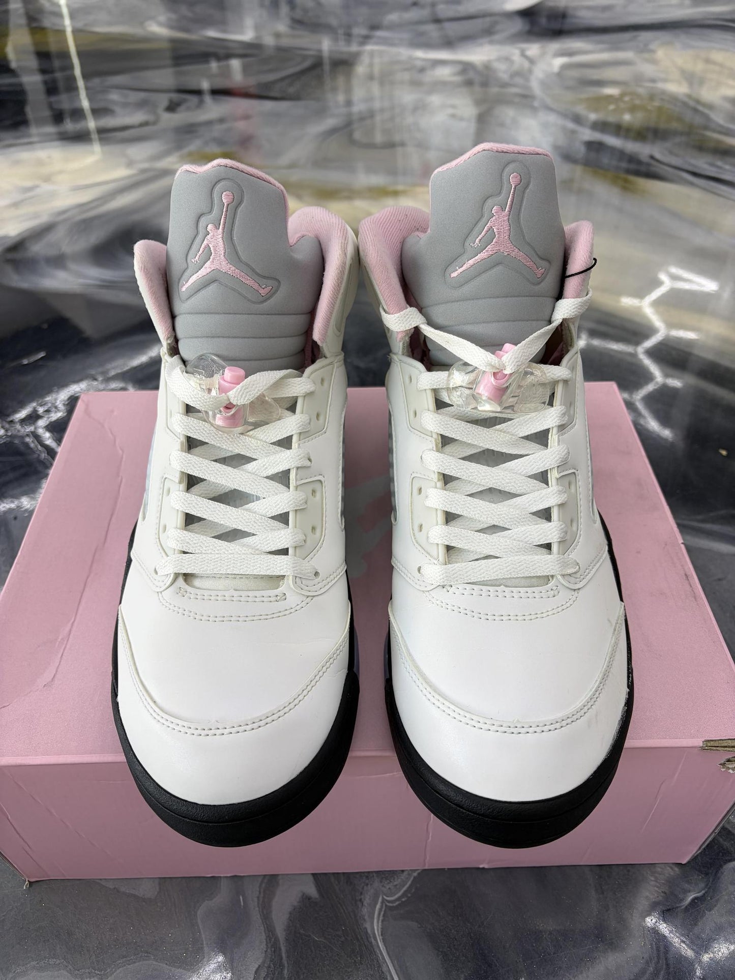 Jordan 5 "Medium Soft Pink" Used Size 12
