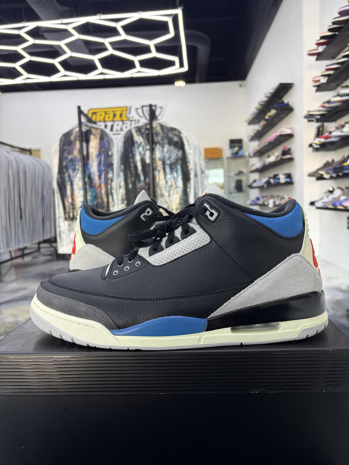 Jordan 3 "Rare Air" Used Size 14