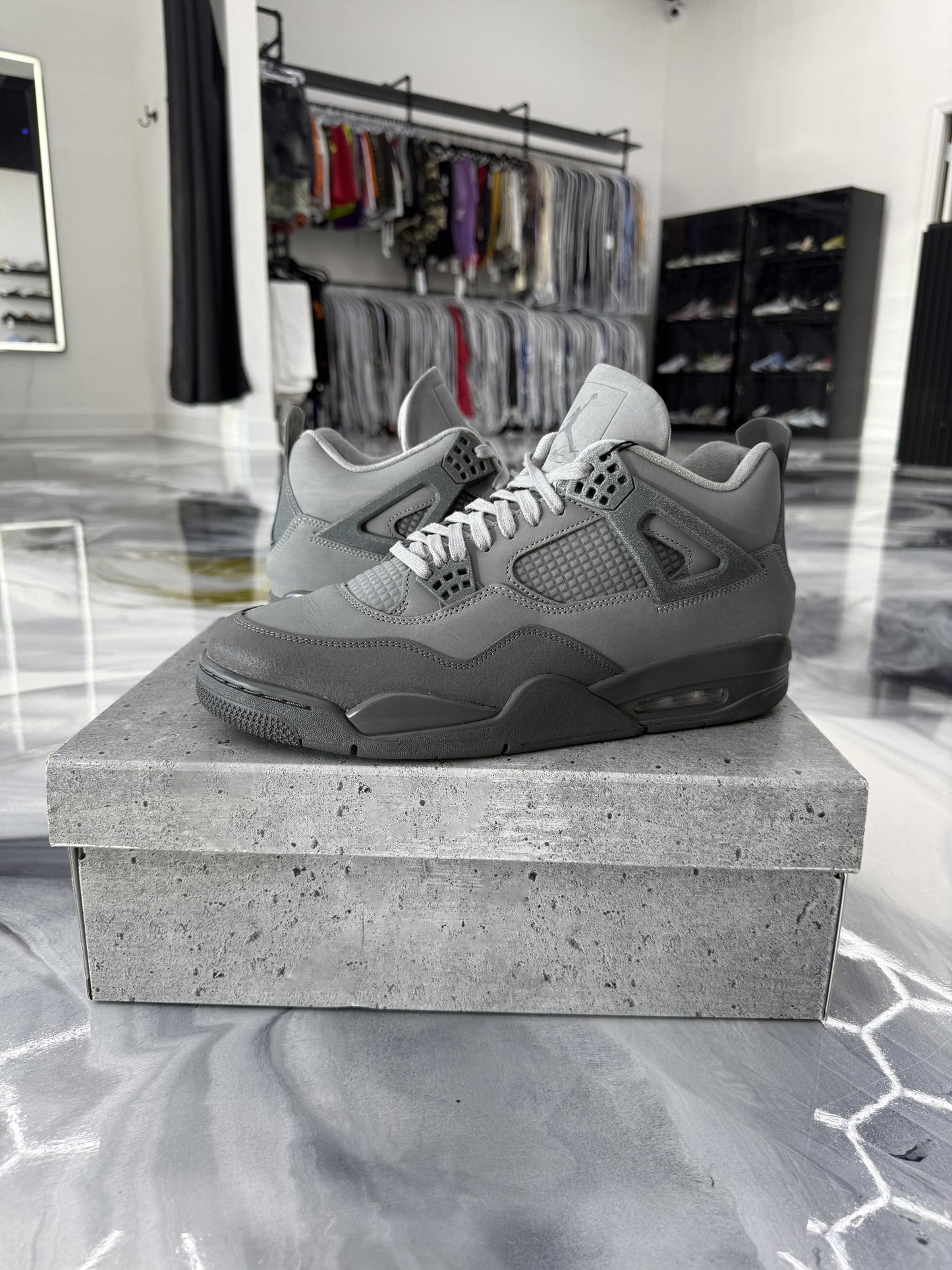 Jordan 4 "Paris/Wet Cement" Used Size 12