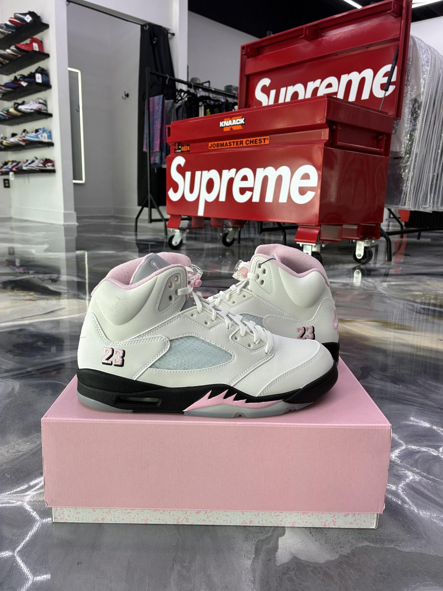 Jordan 5 "Medium Soft Pink" Used Size 11.5