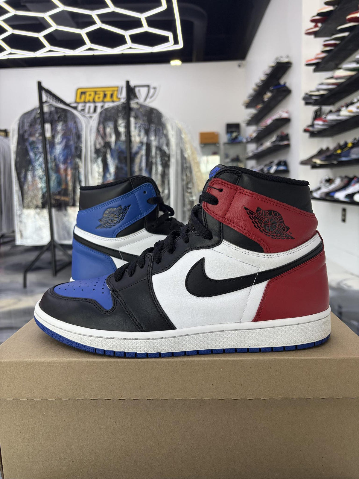 Jordan 1 "Top 3" Used Size 11