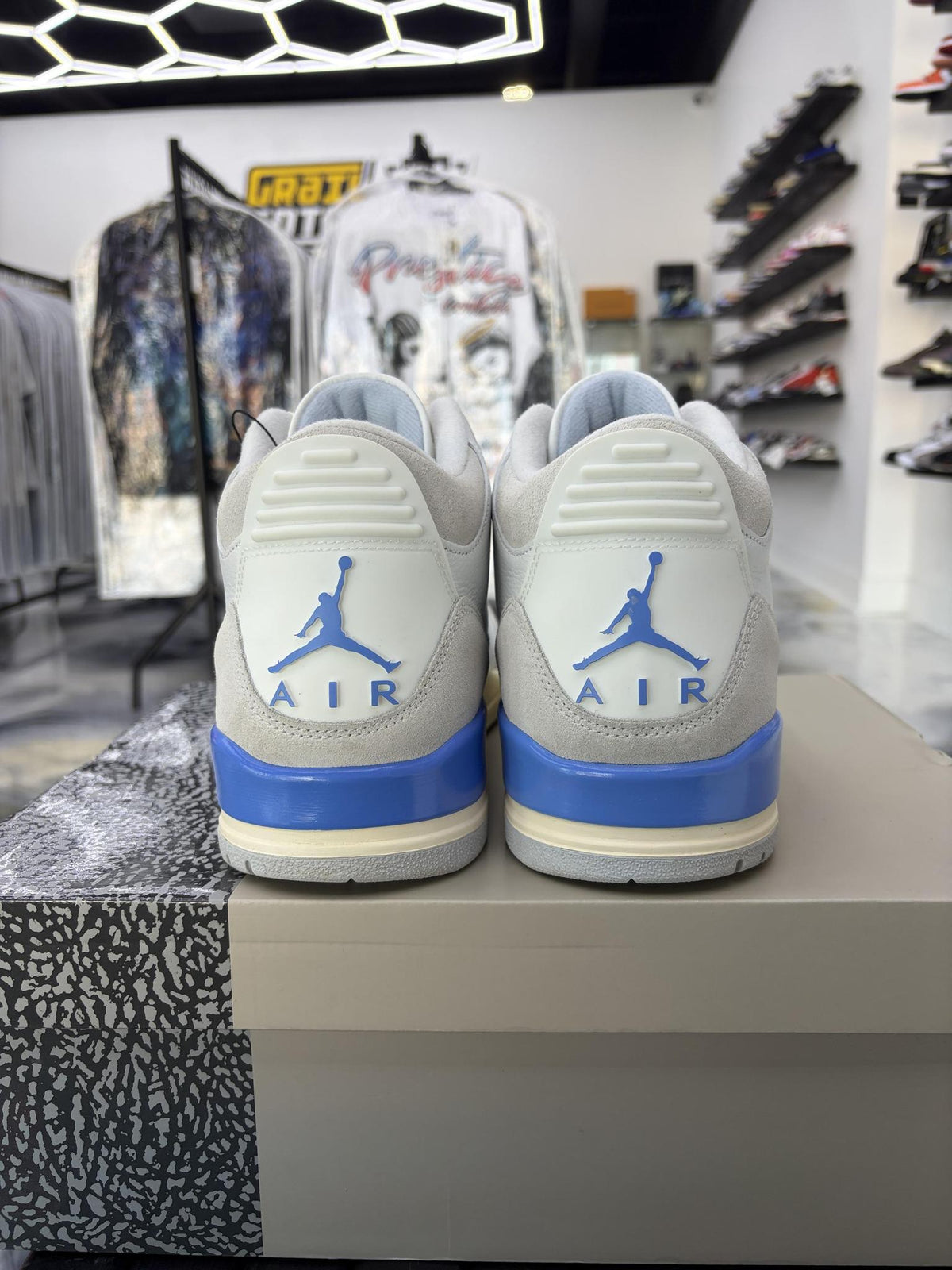Jordan 3 "Lucky Shorts" Used Size 13
