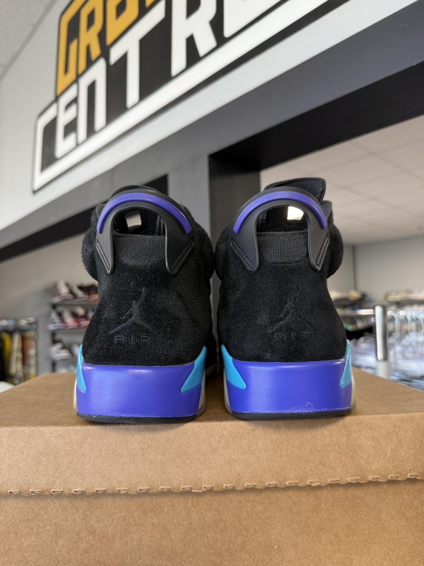 Jordan 6 "Aqua" Used Size 10.5