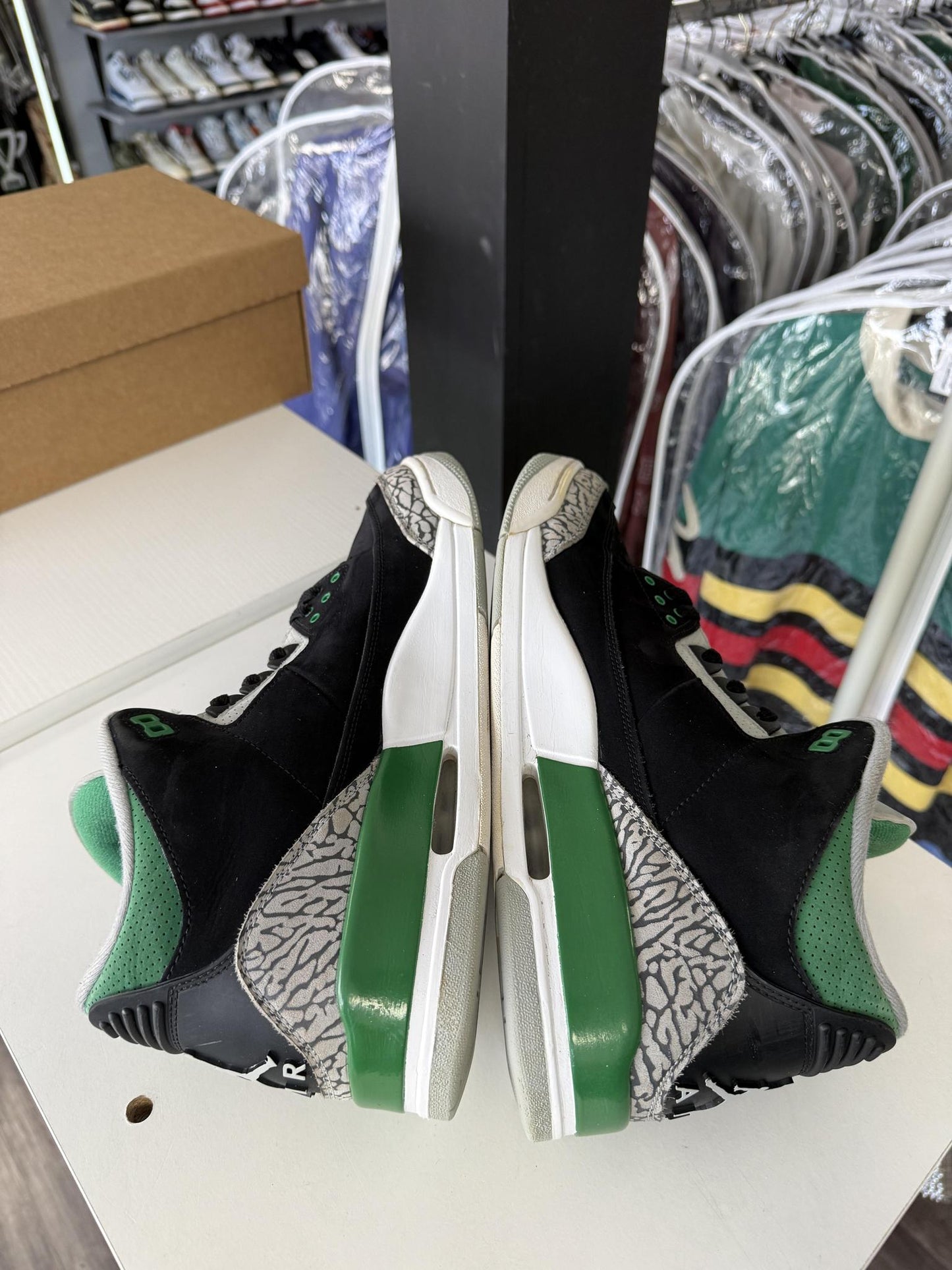 Jordan 3 "Pine Green" Used Size 13