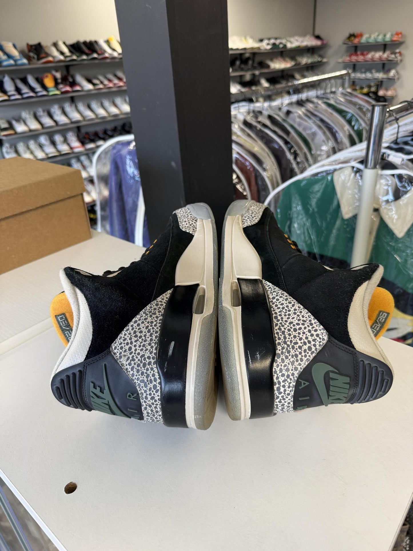 Jordan 3 "Atmos" Used Size 14