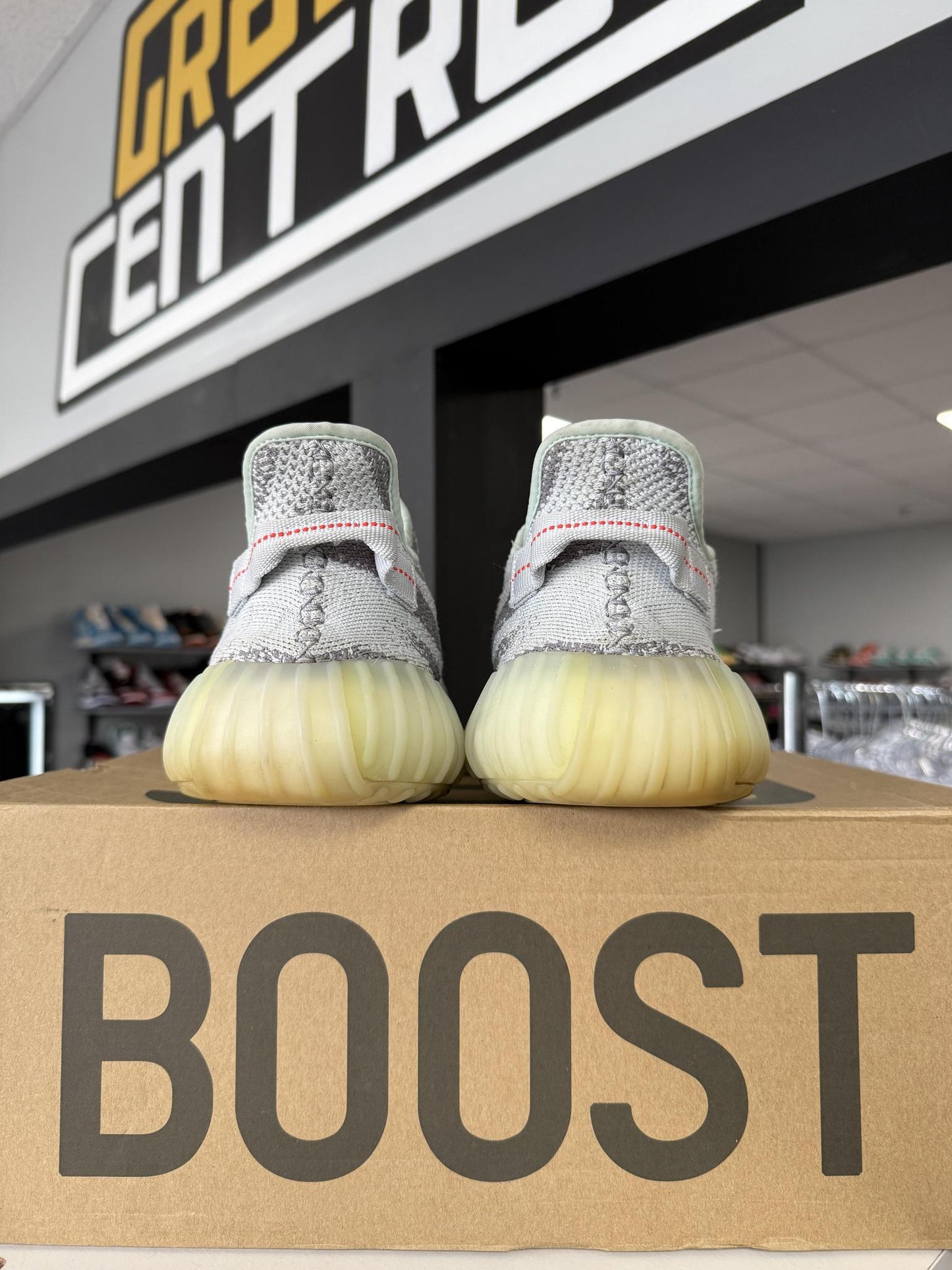 Yeezy 350 V2 "Blue Tint" Used Size 14