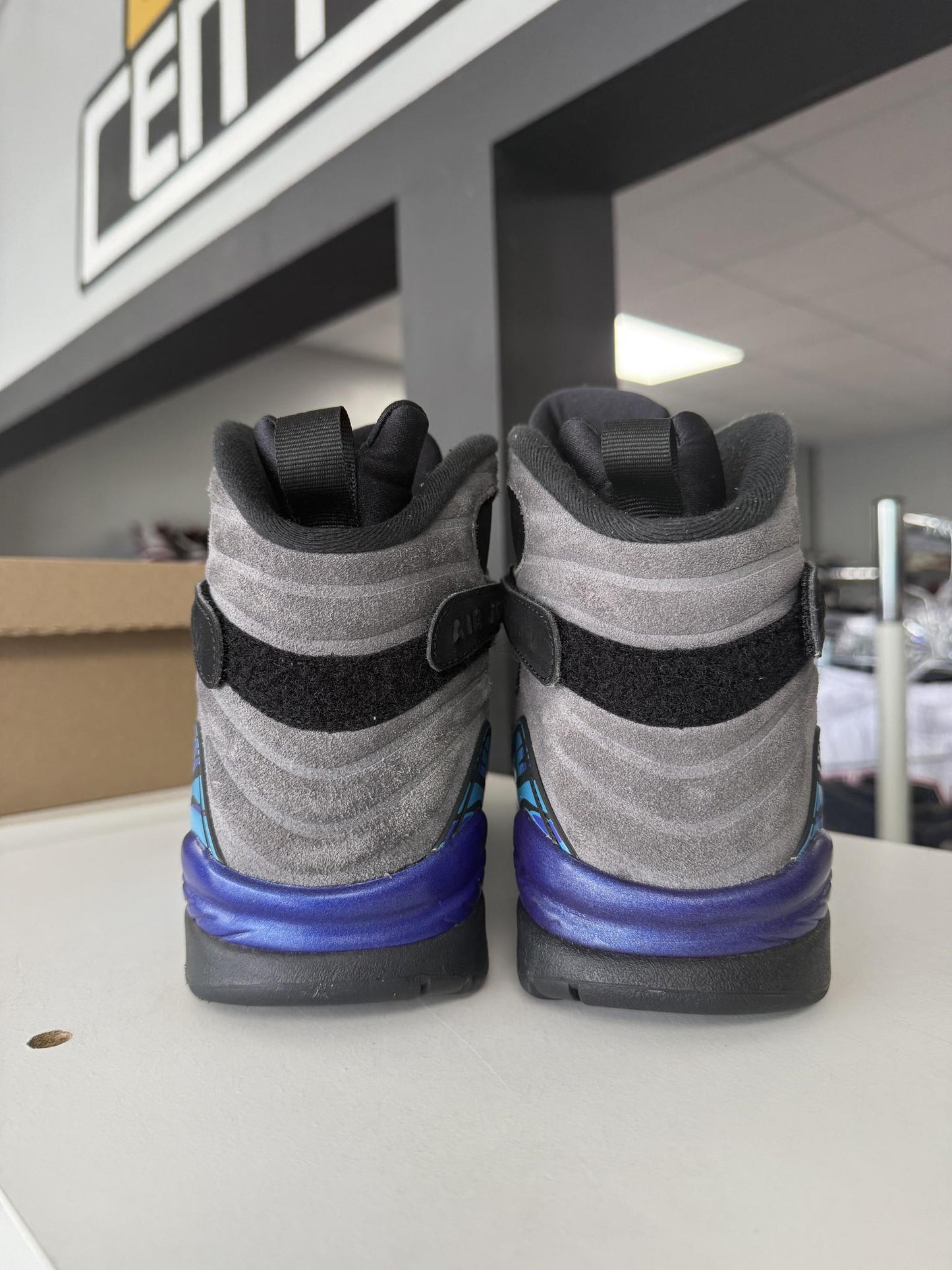 Jordan 8 "Aqua" Used Size 11
