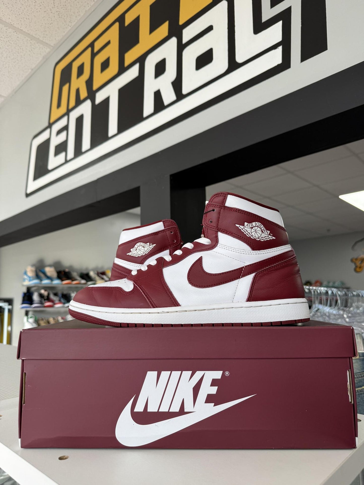Jordan 1 "Team Red" Used Size 11.5