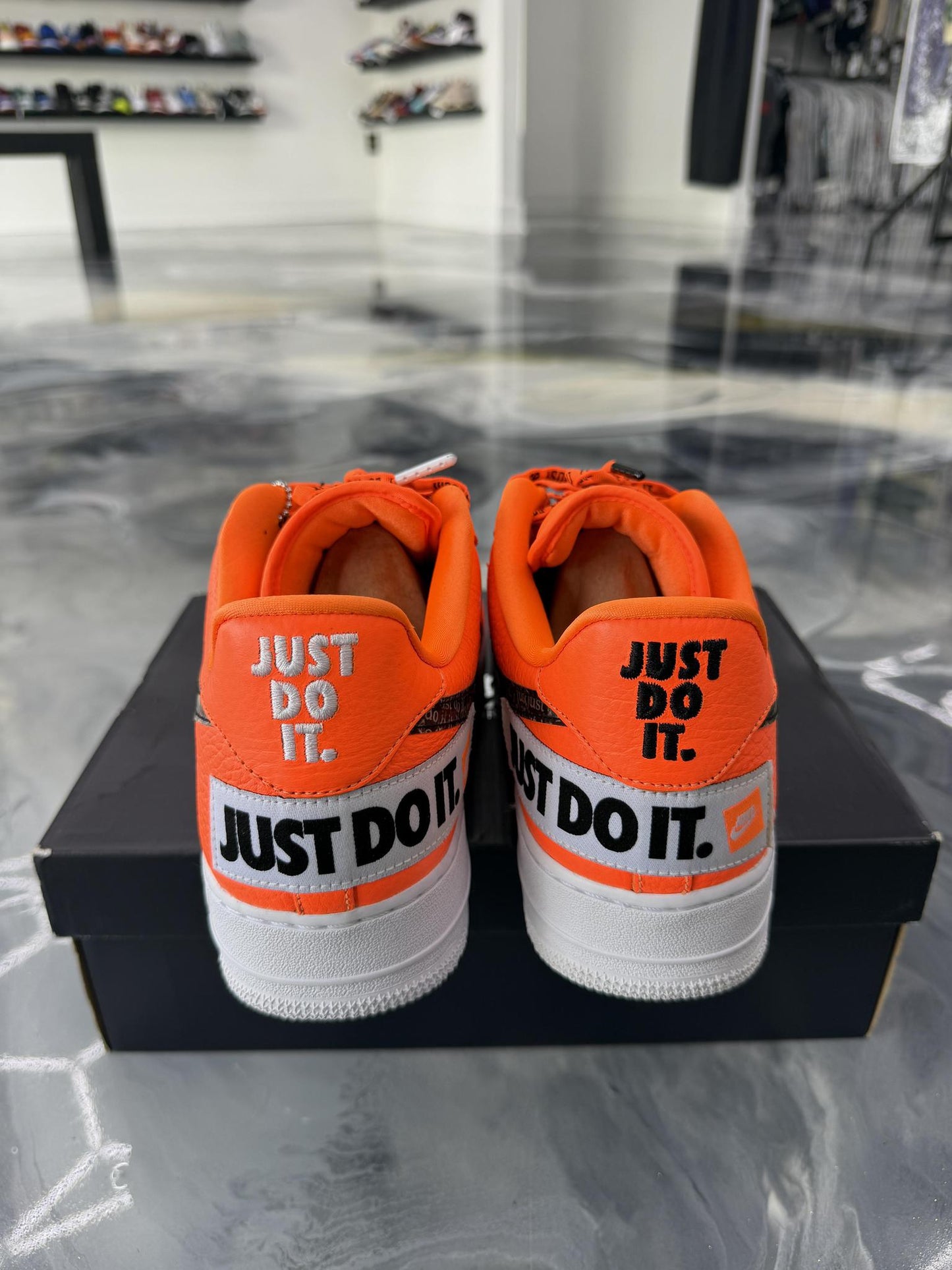 Nike Air Force 1 "Just Do It" Used Size 11.5