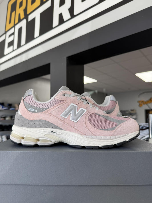 New Balance 2002R "Pink Sand" Used