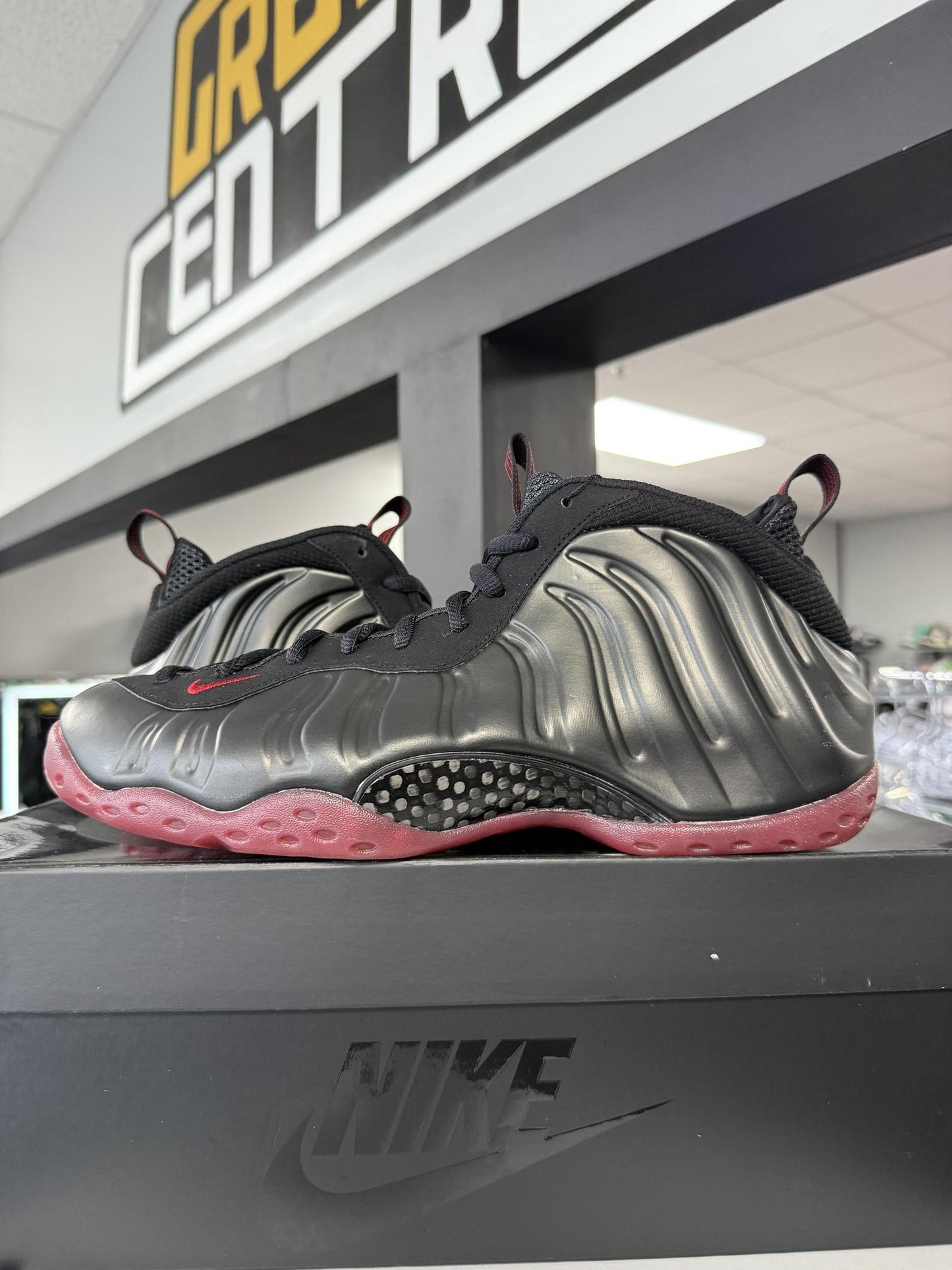 Nike Foamposite One "Cough Drop" Used Size 11
