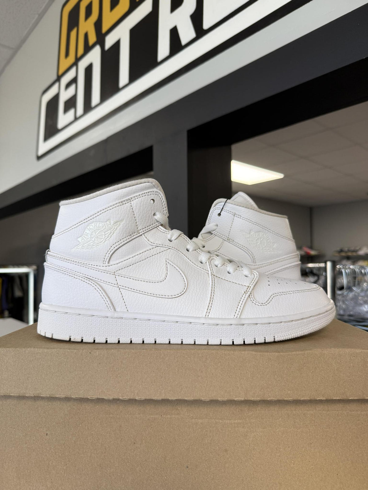 Jordan 1 Mid "Triple White" Used Size 10