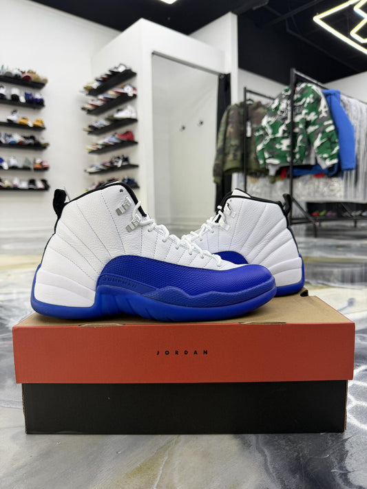 Jordan 12 Blueberry Used Size 9