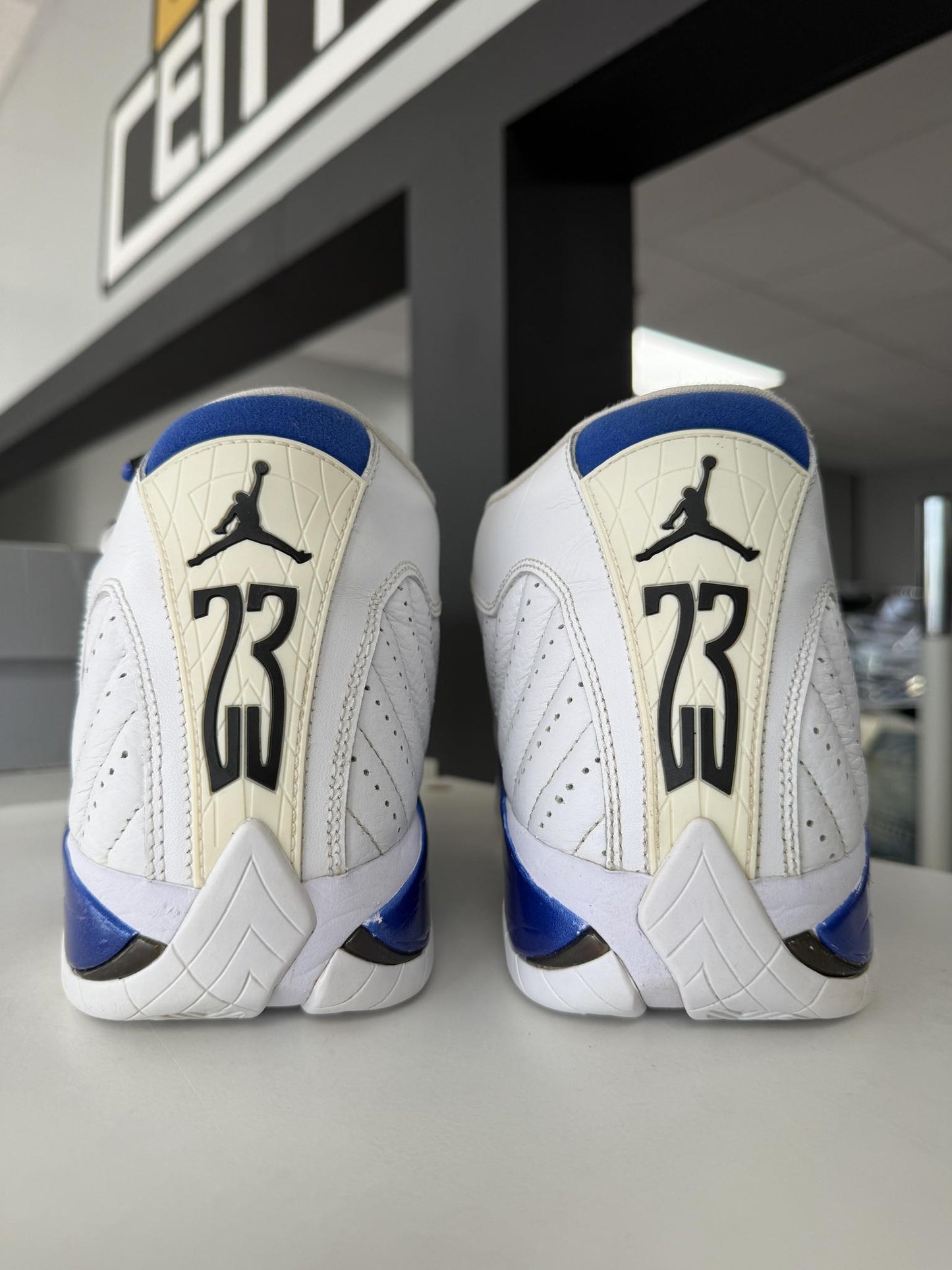Jordan 14 "Hyper Royal" Used Size 11.5