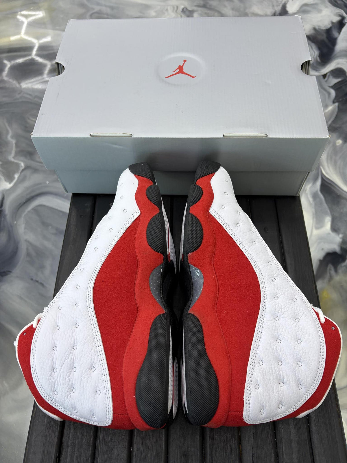Jordan 13 "Cherry" Used Size 9