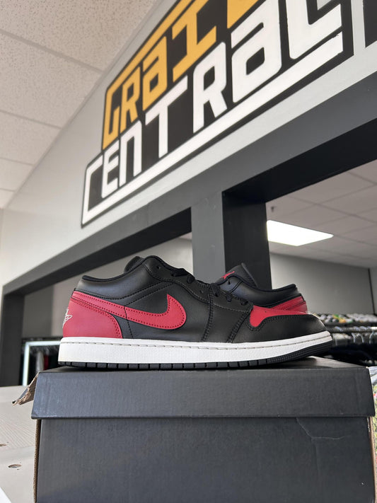 Jordan 1 Low "Reverse Bred" Used Size 10