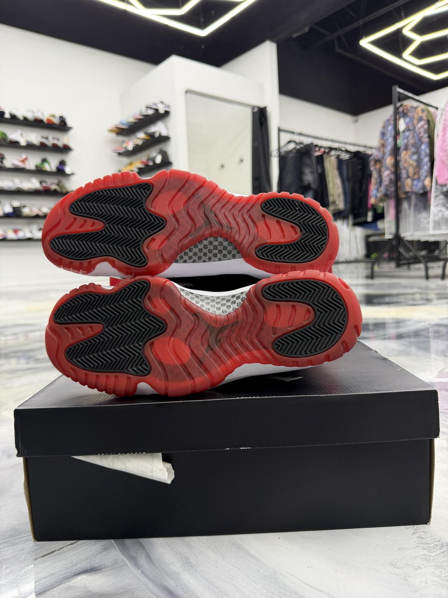 Jordan 11 "Bred" 2012 Used Size 9.5