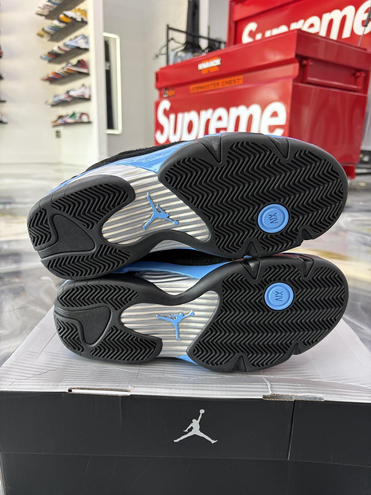 Jordan 14 "University Blue" Used Size 8.5