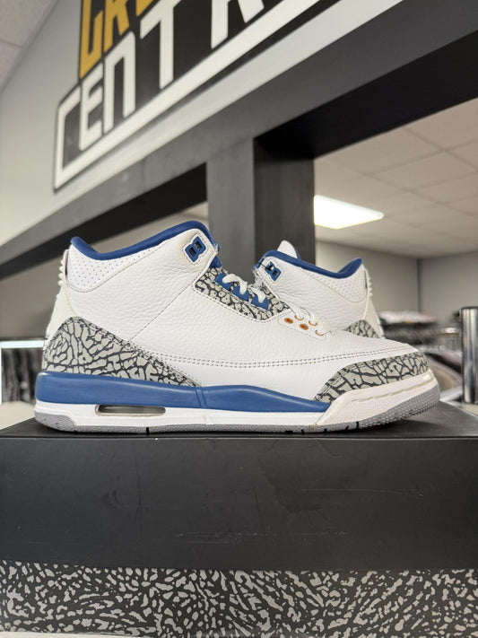 Jordan 3 "Wizards" Used Size 7Y/8.5W