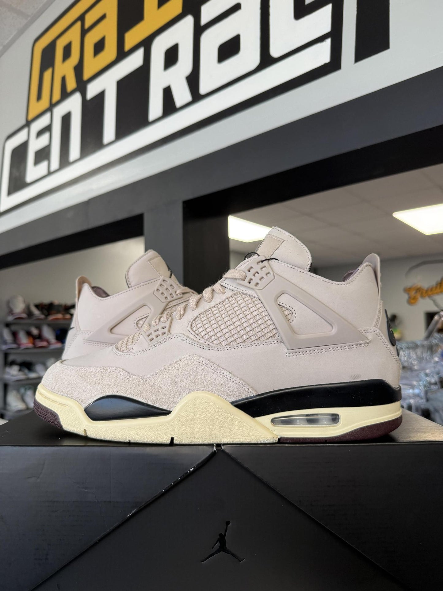 Jordan 4 A Ma Maniere "While You Were Sleeping" Used Size 12.5