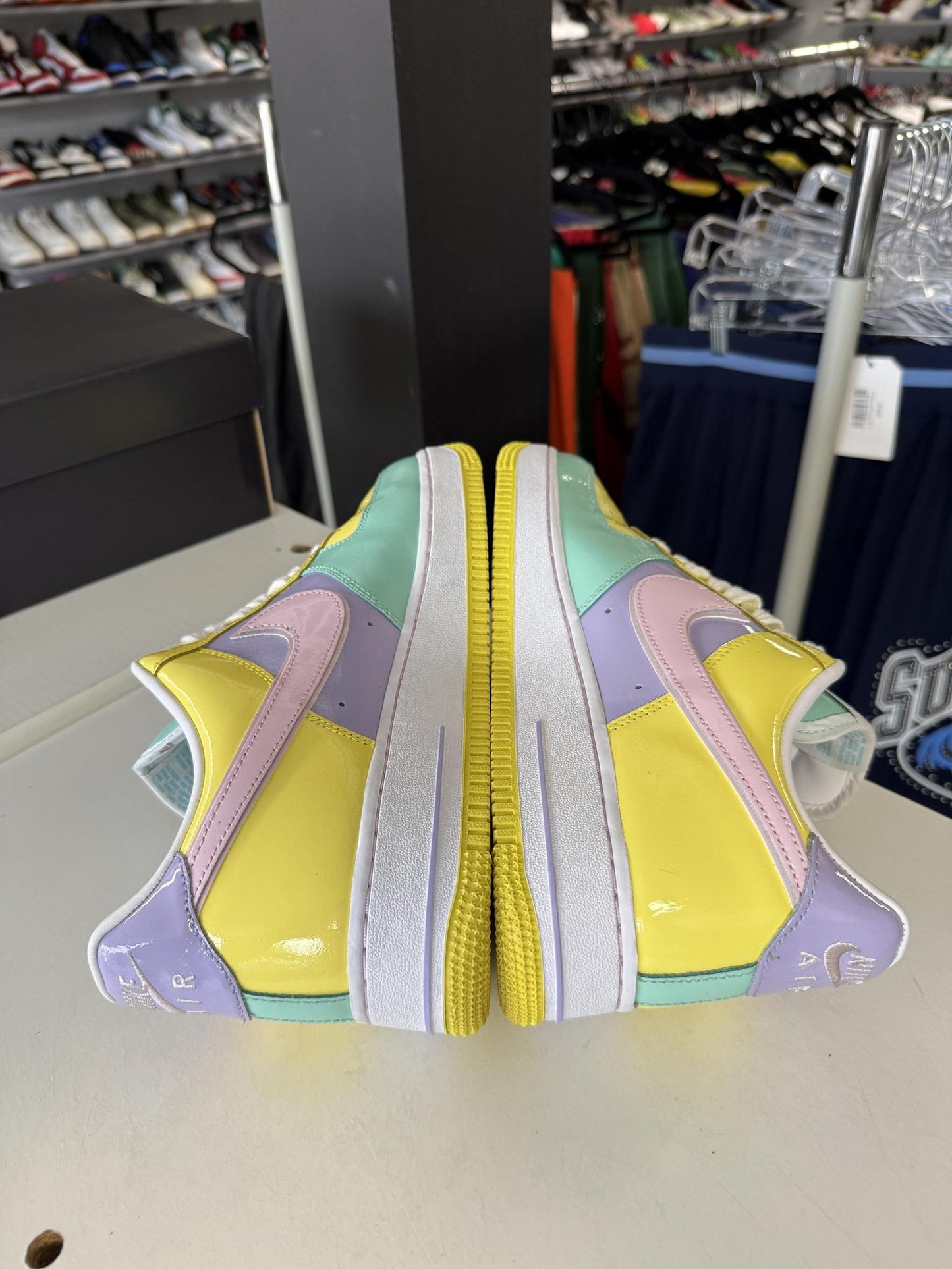 Nike AF1 Low "Easter" Used Size 10