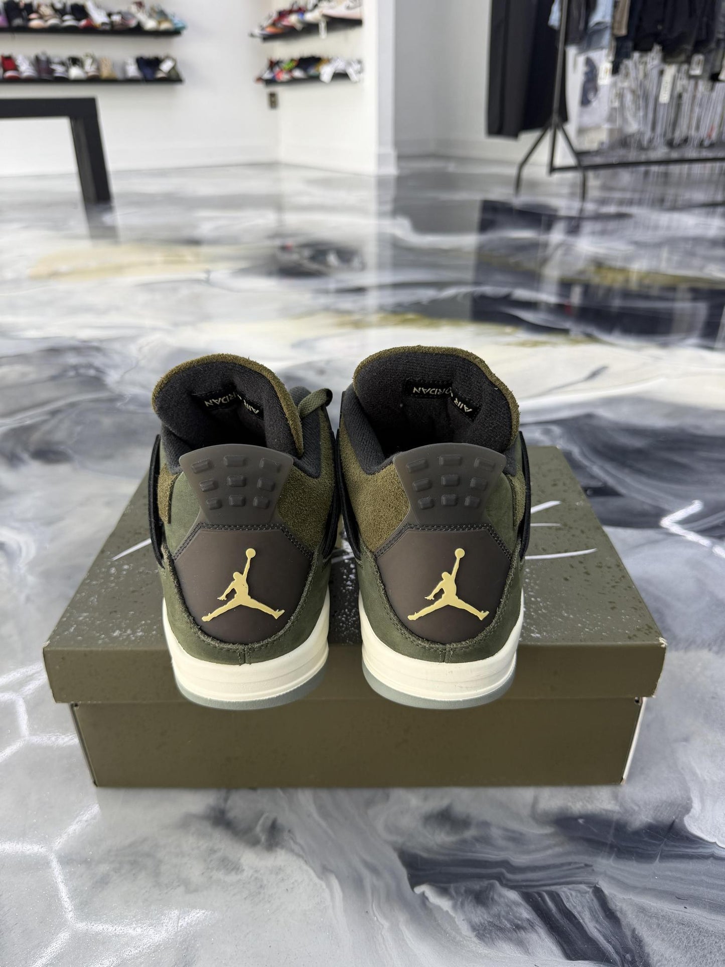 Jordan 4 Craft "Olive" Used Size 12