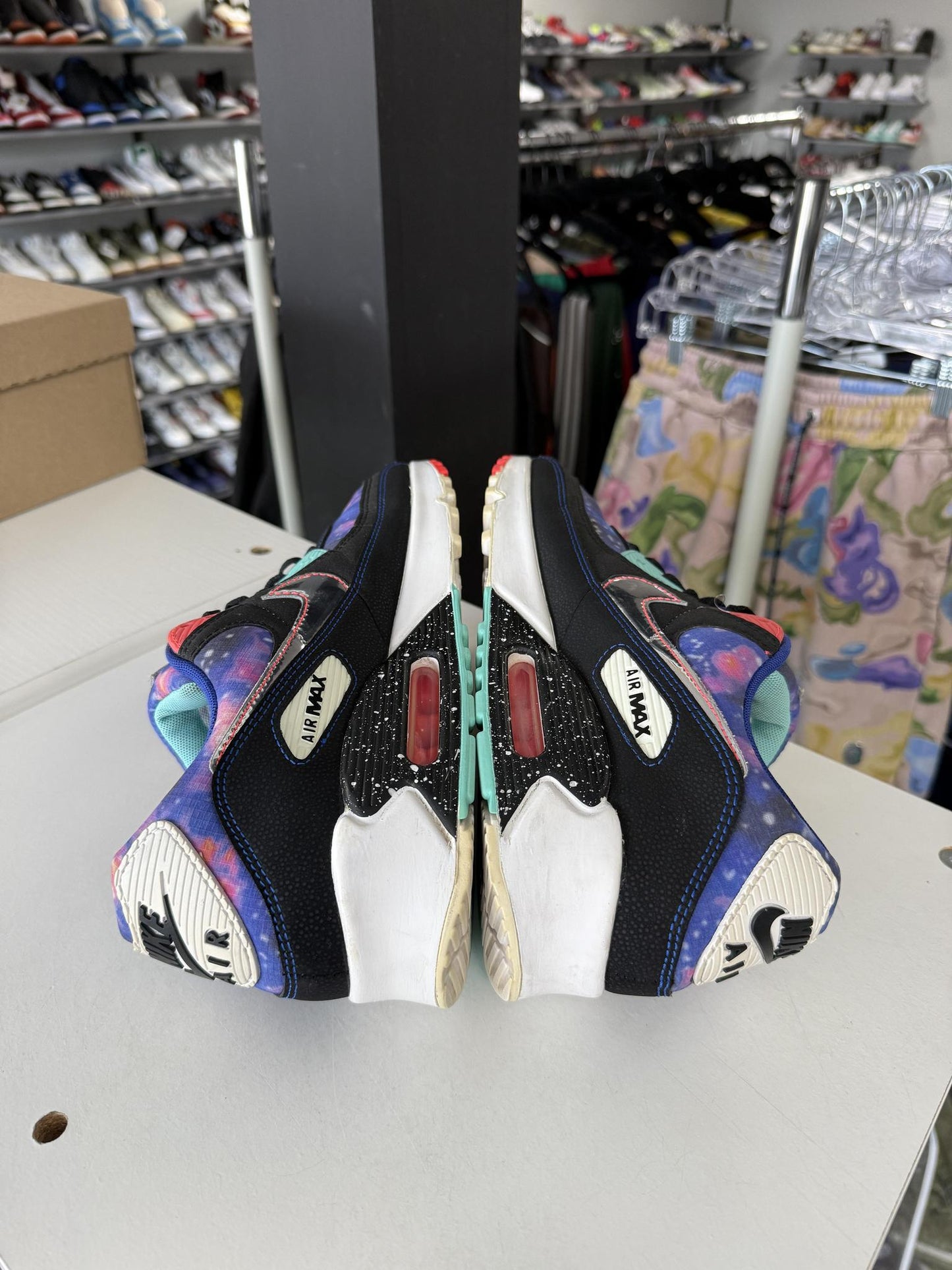 Nike Air Max 90 "Supernova" Used Size 11