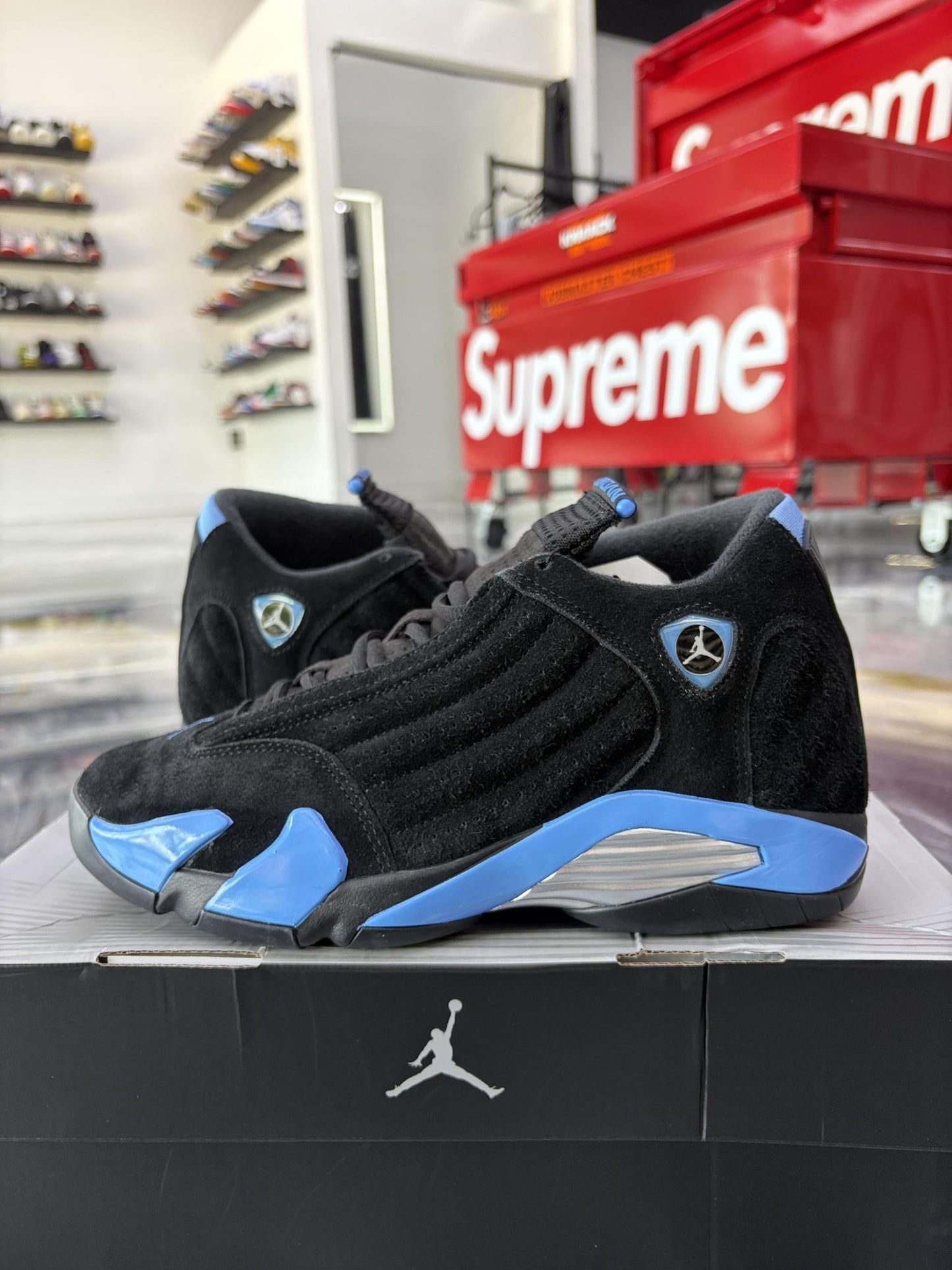 Jordan 14 "University Blue" Used Size 8.5