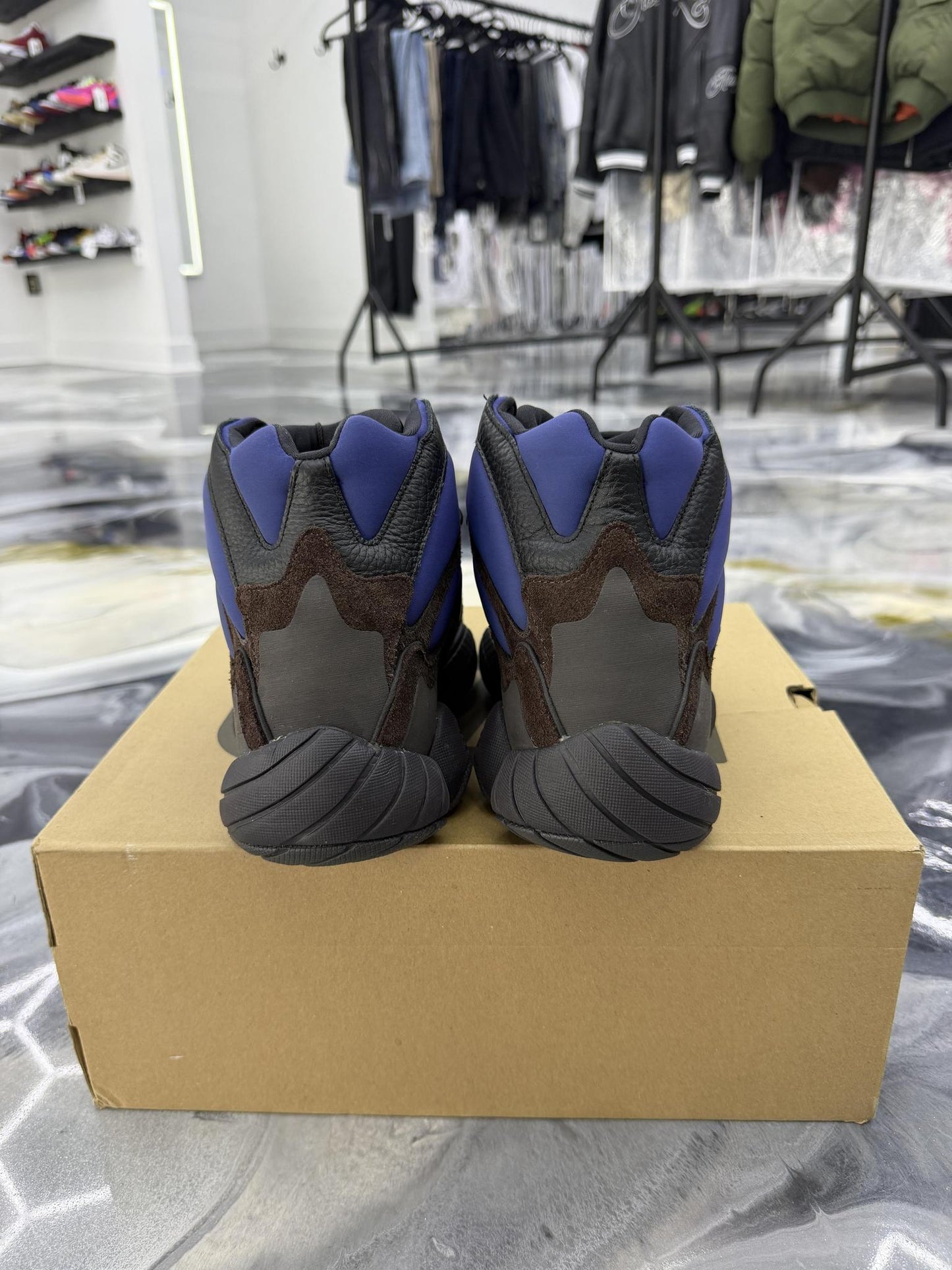 Yeezy 500 High "Tyrian Blue" Used Size 10
