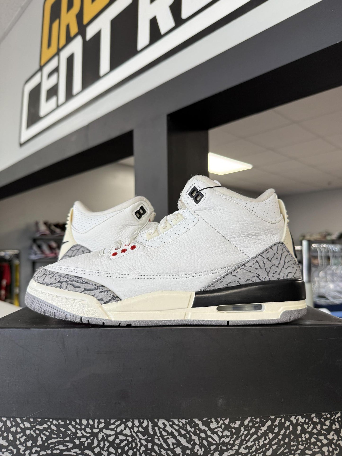 Jordan 3 "White Cement Reimagined" Used Size 6Y/7.5W