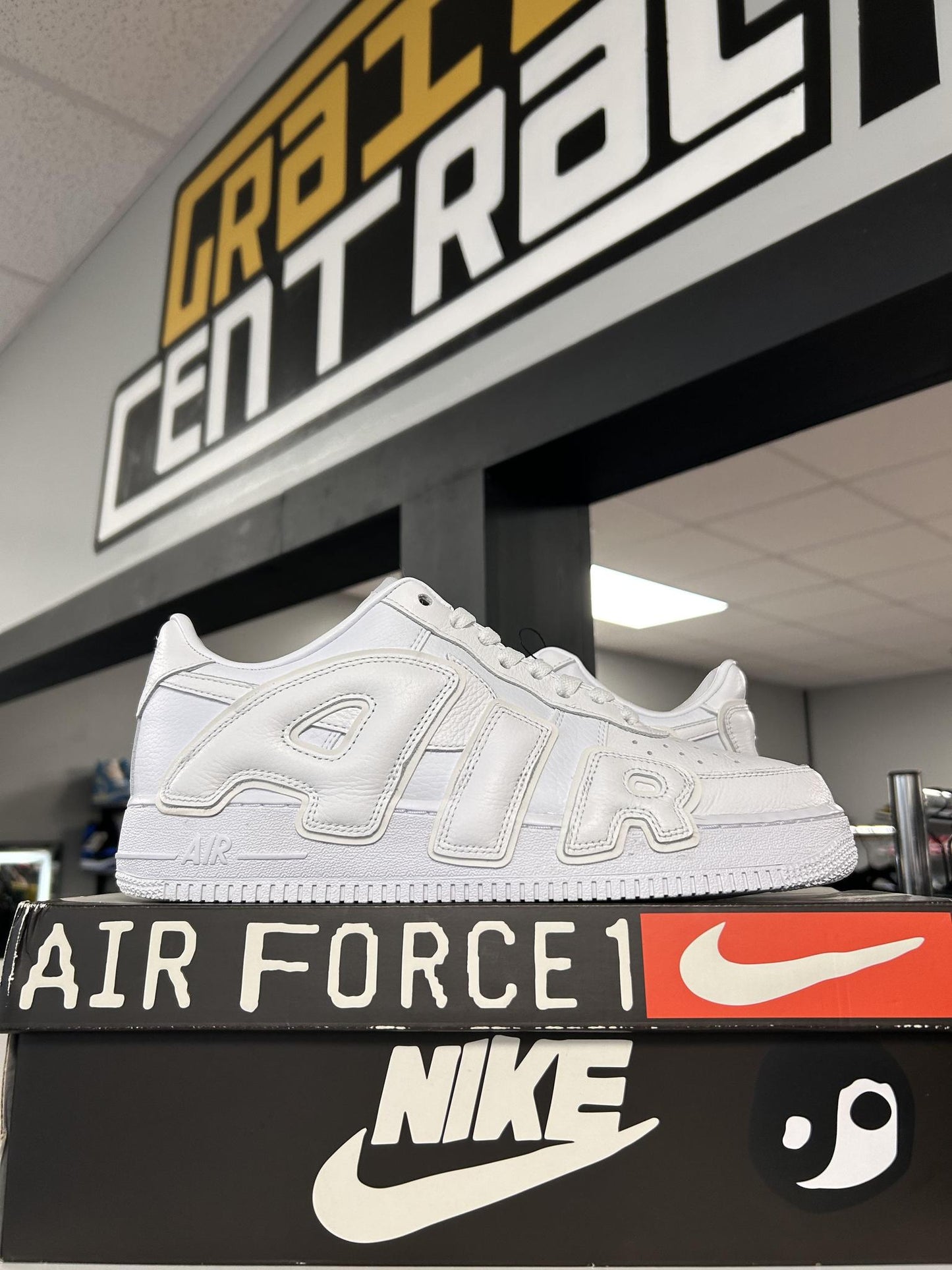 Nike Air Force 1 Low x CPFM "White" Used Size 10.5