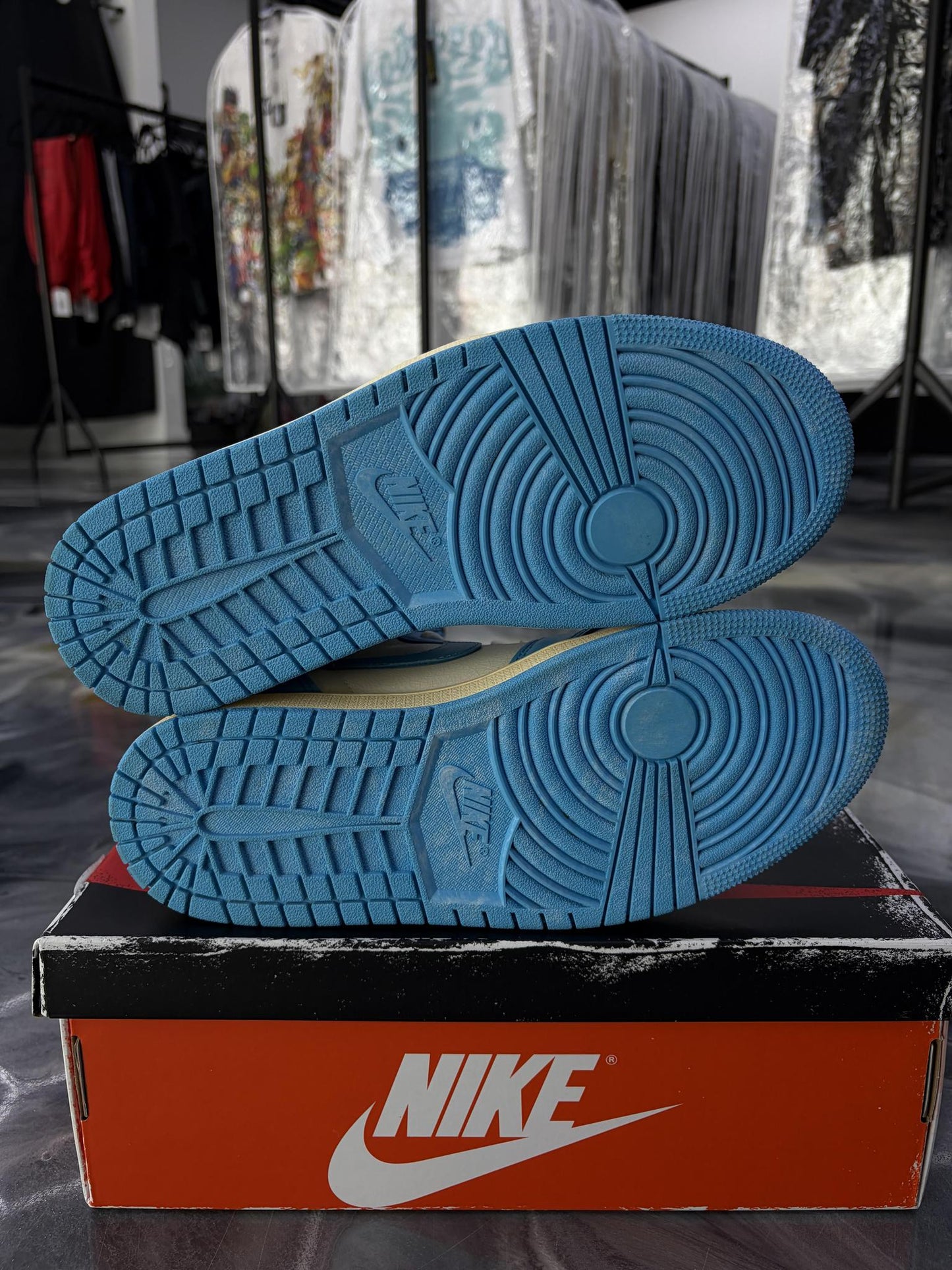 Jordan 1 "UNC Reimagined" Used Size 8