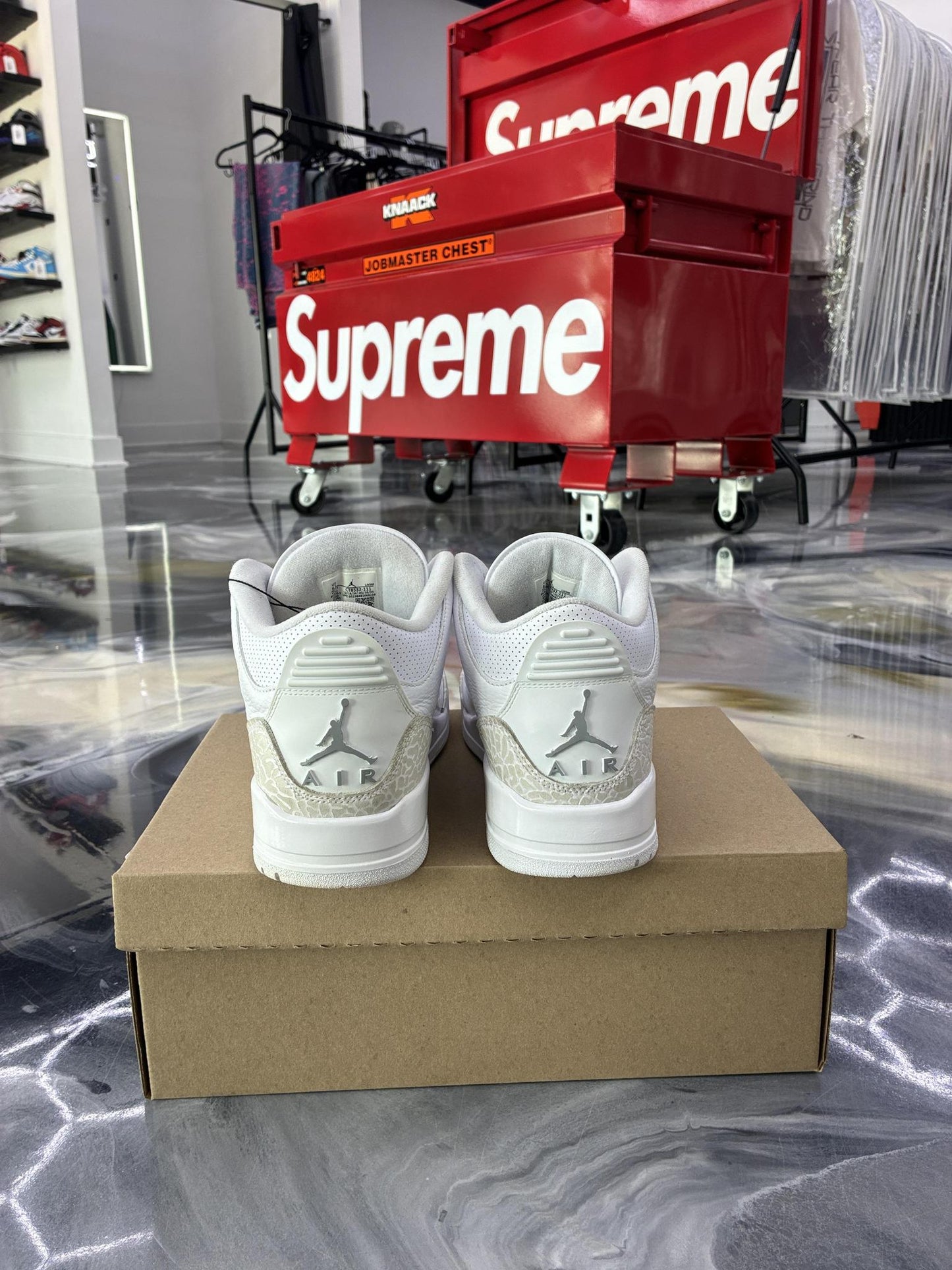 Jordan 3 "Pure Money" Used Size 8.5