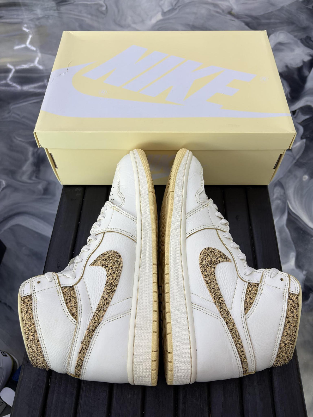 Jordan 1 "Vibrations Of Naija" Used Size 9
