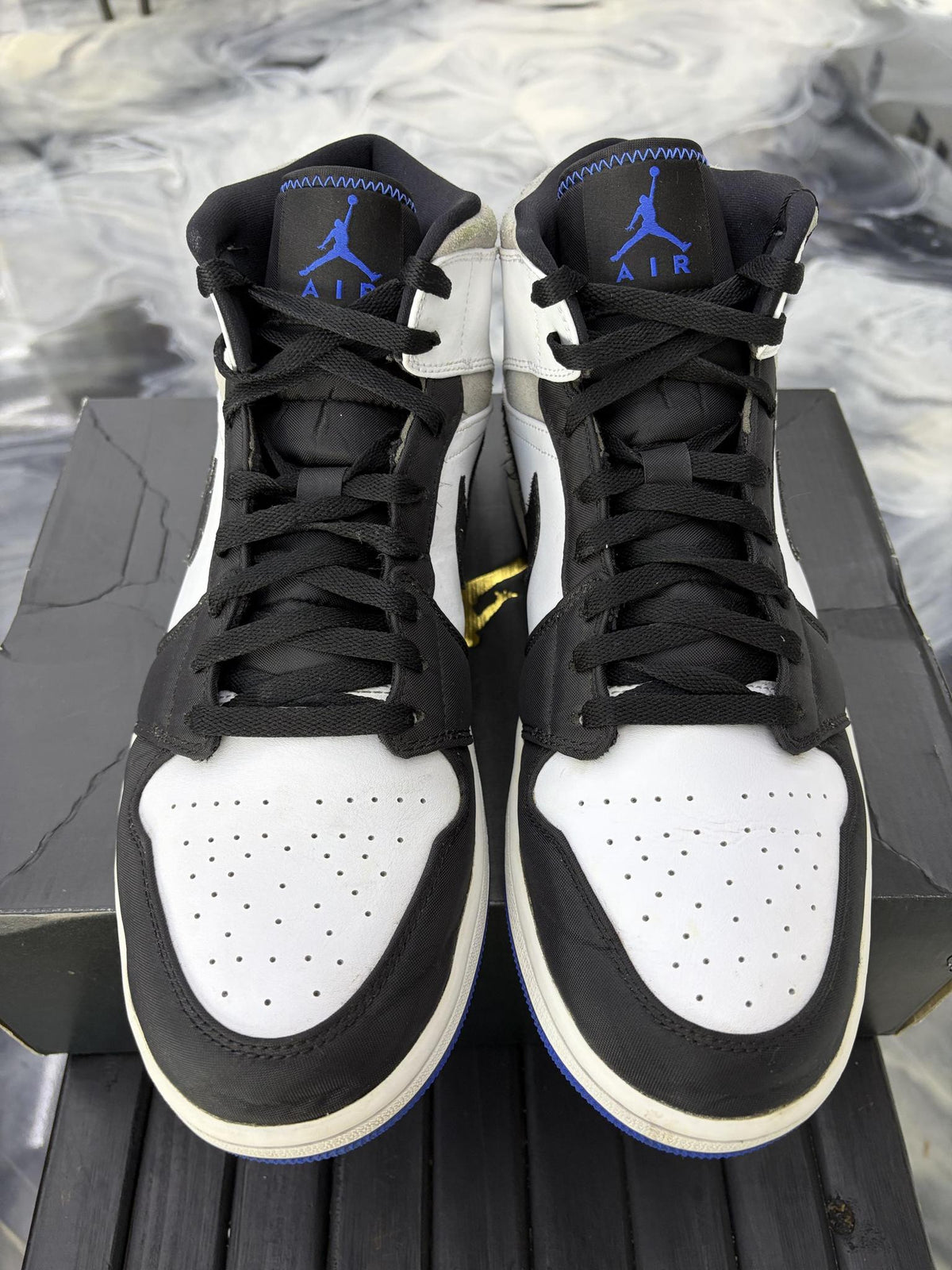 Jordan 1 Mid SE "Royal Toe" Used Size 14