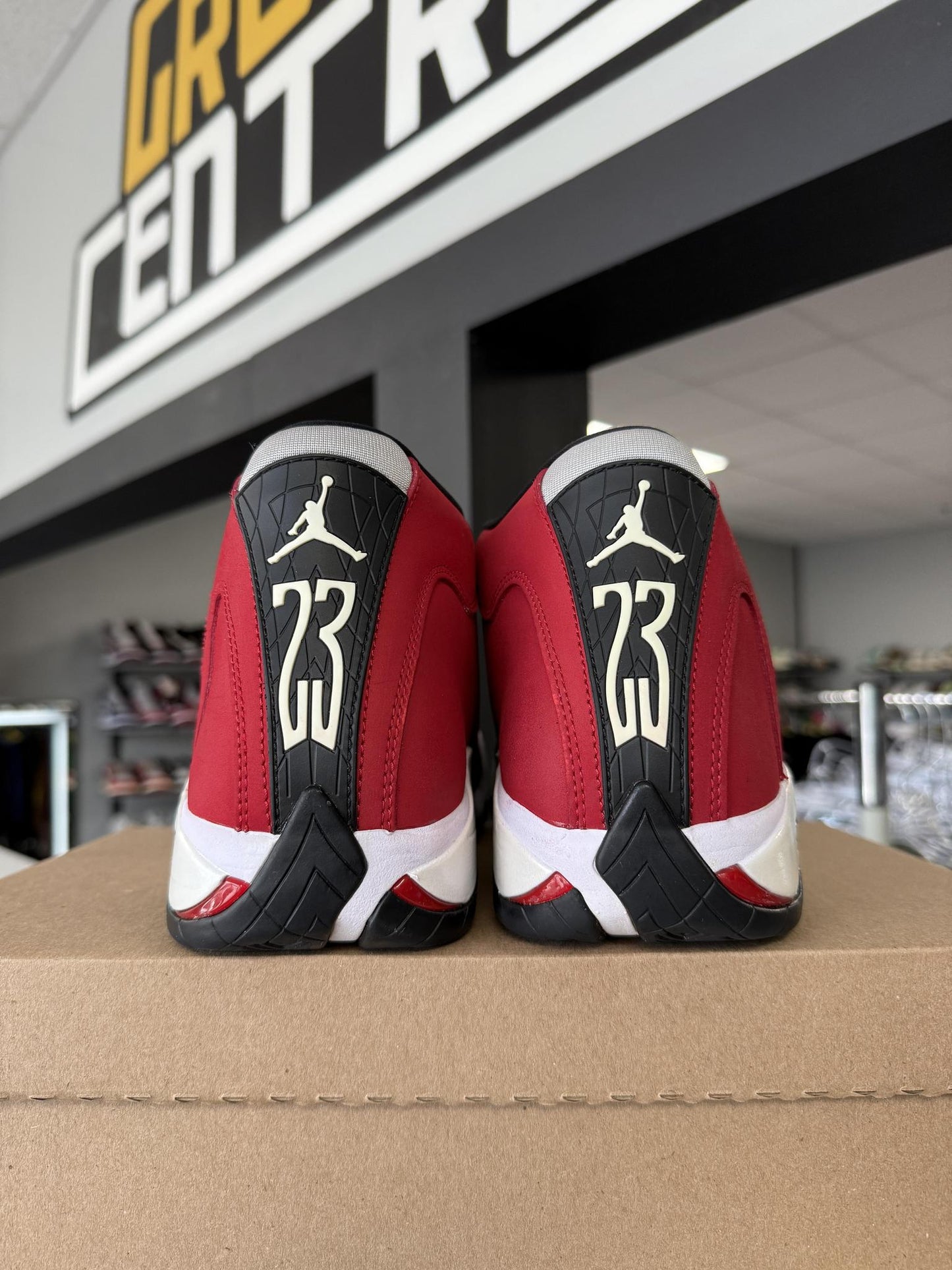 Jordan 14 "Toro" Used Size 10.5