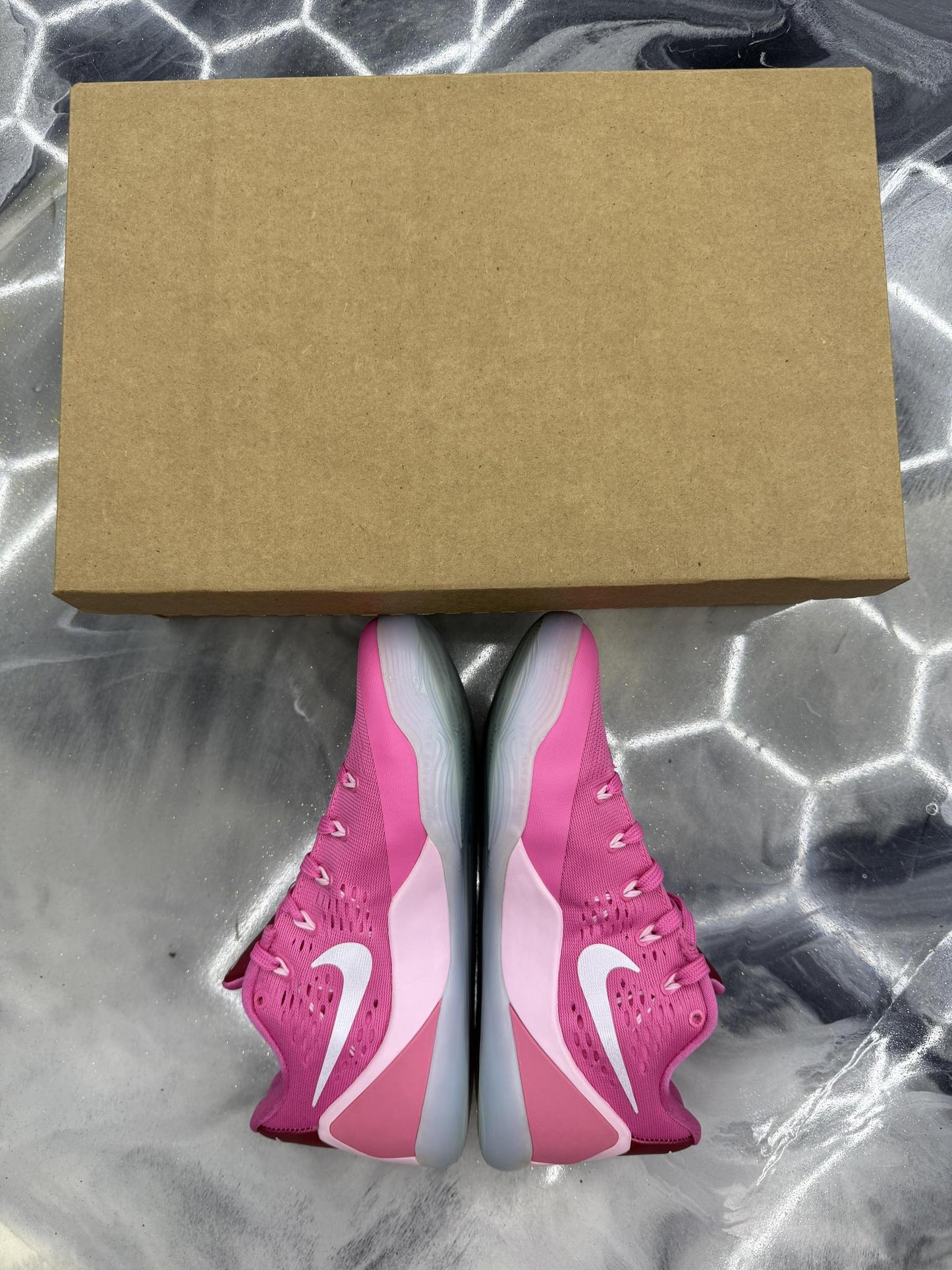 Kobe 9 EM Kay Yow Used Size 6Y/7.5W