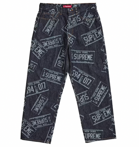 Supreme License Plate Baggy Denim "Dark Wash"