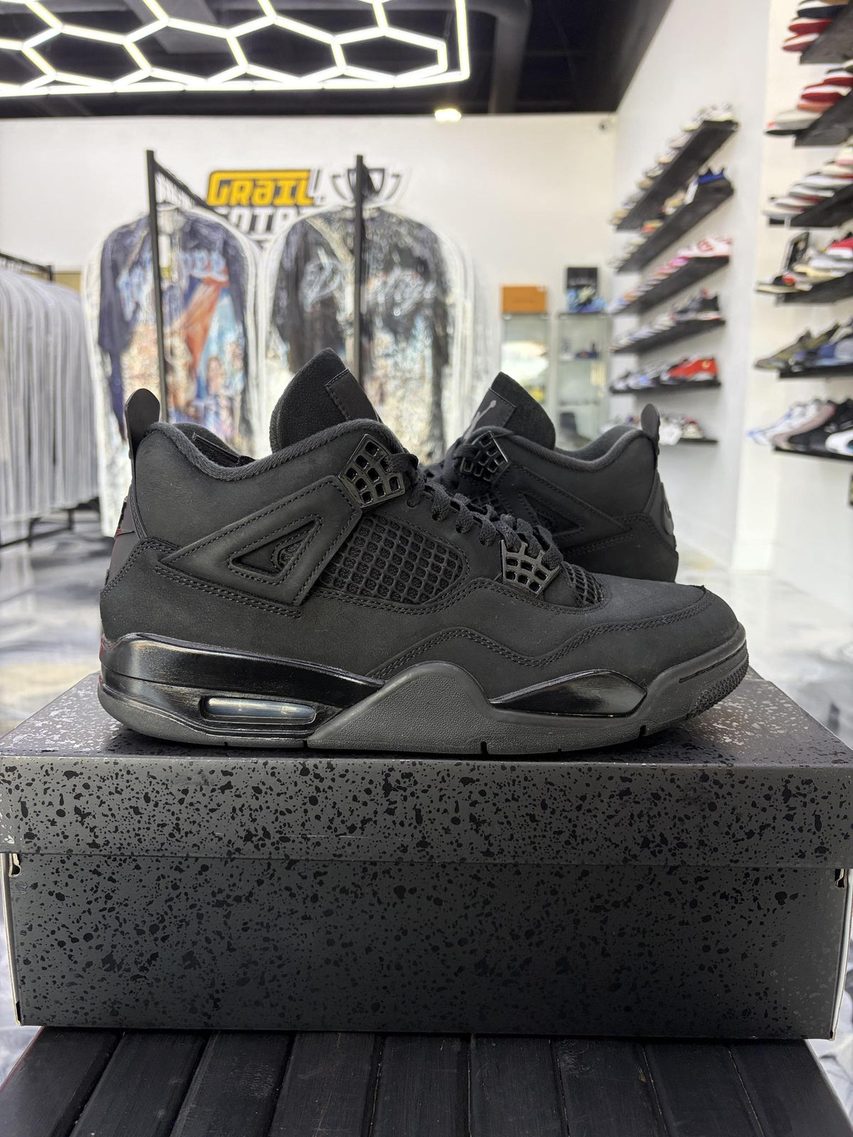 Jordan 4 "Black Cat" Used Size 9.5