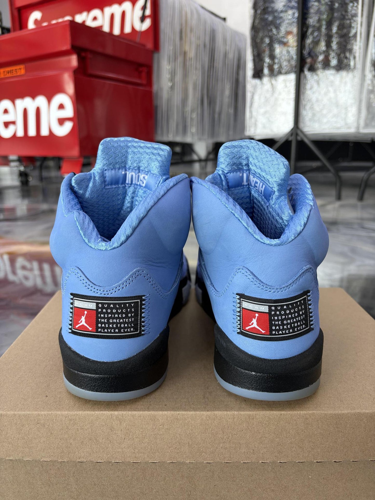 Jordan 5 "UNC" Used Size 8